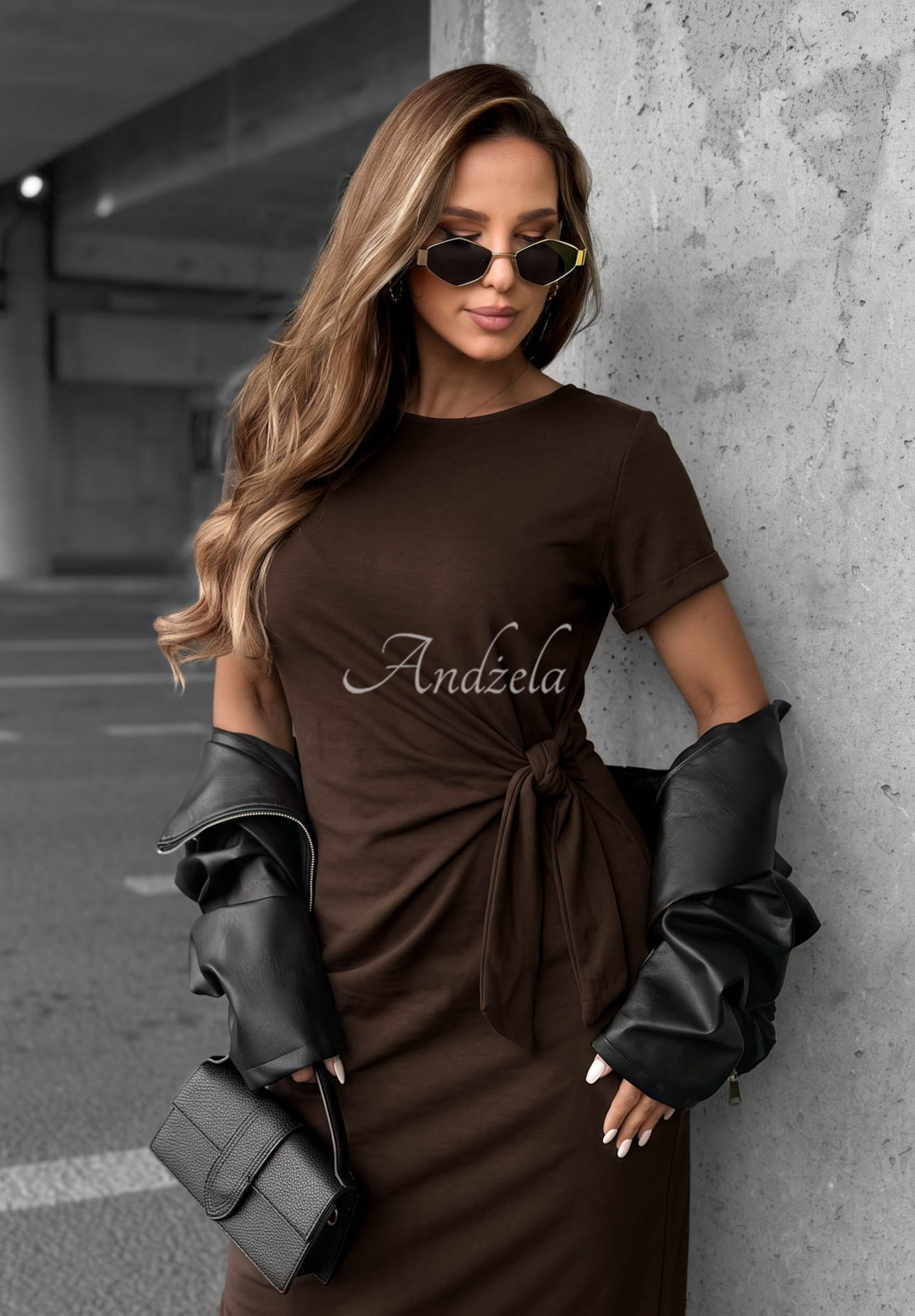 Bavlnené šaty s viazaním Lady Perfection čokoládová