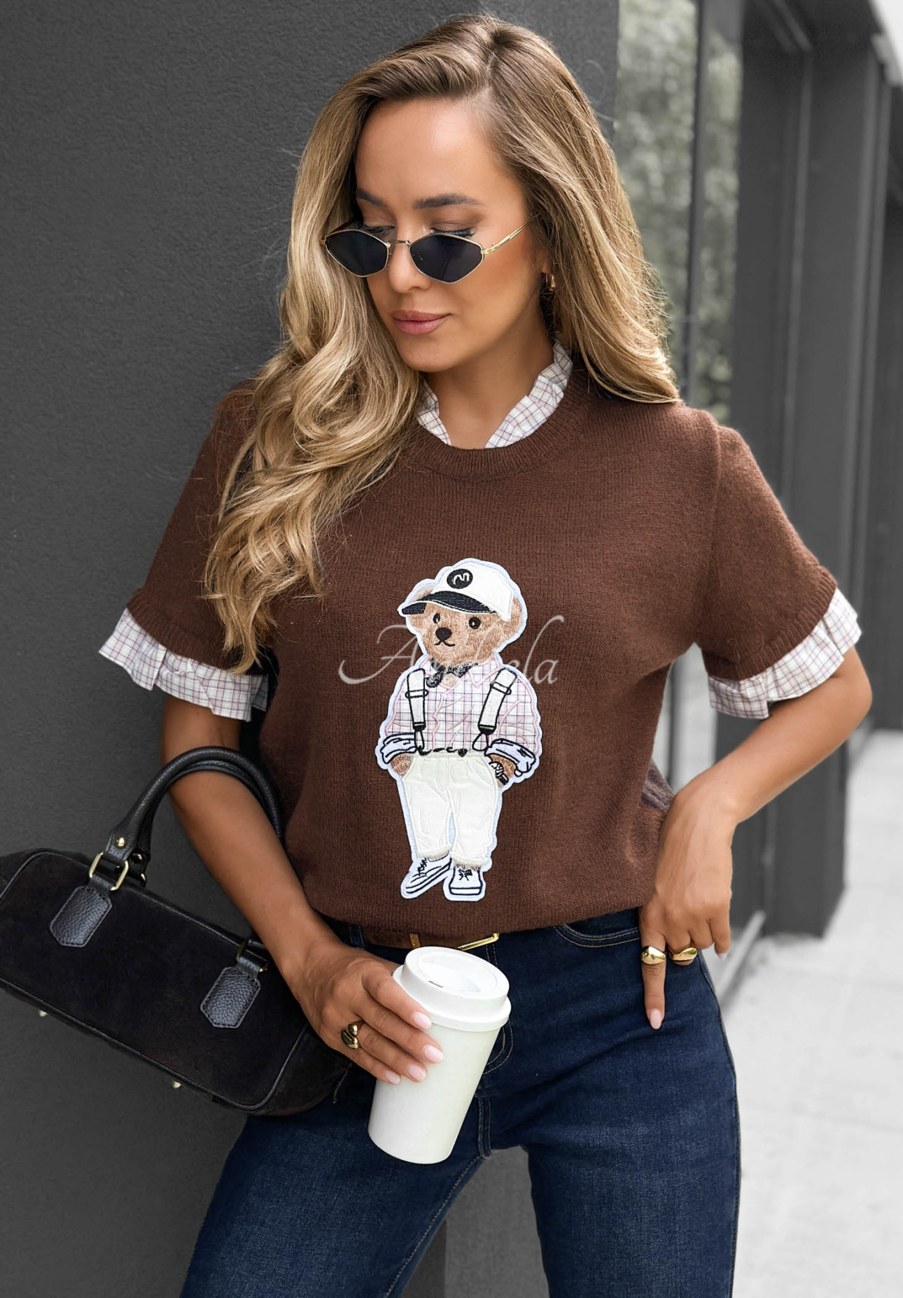 Viskótový sveter s krátkym rukávom a medvedíkom Little Teddy čokoládový