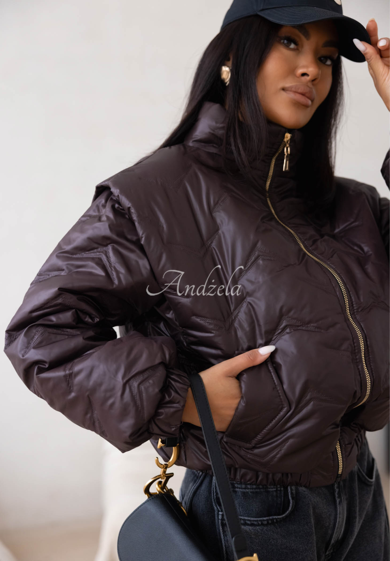 Krátka prešívaná bomber bunda Drizzle Days čokoládová