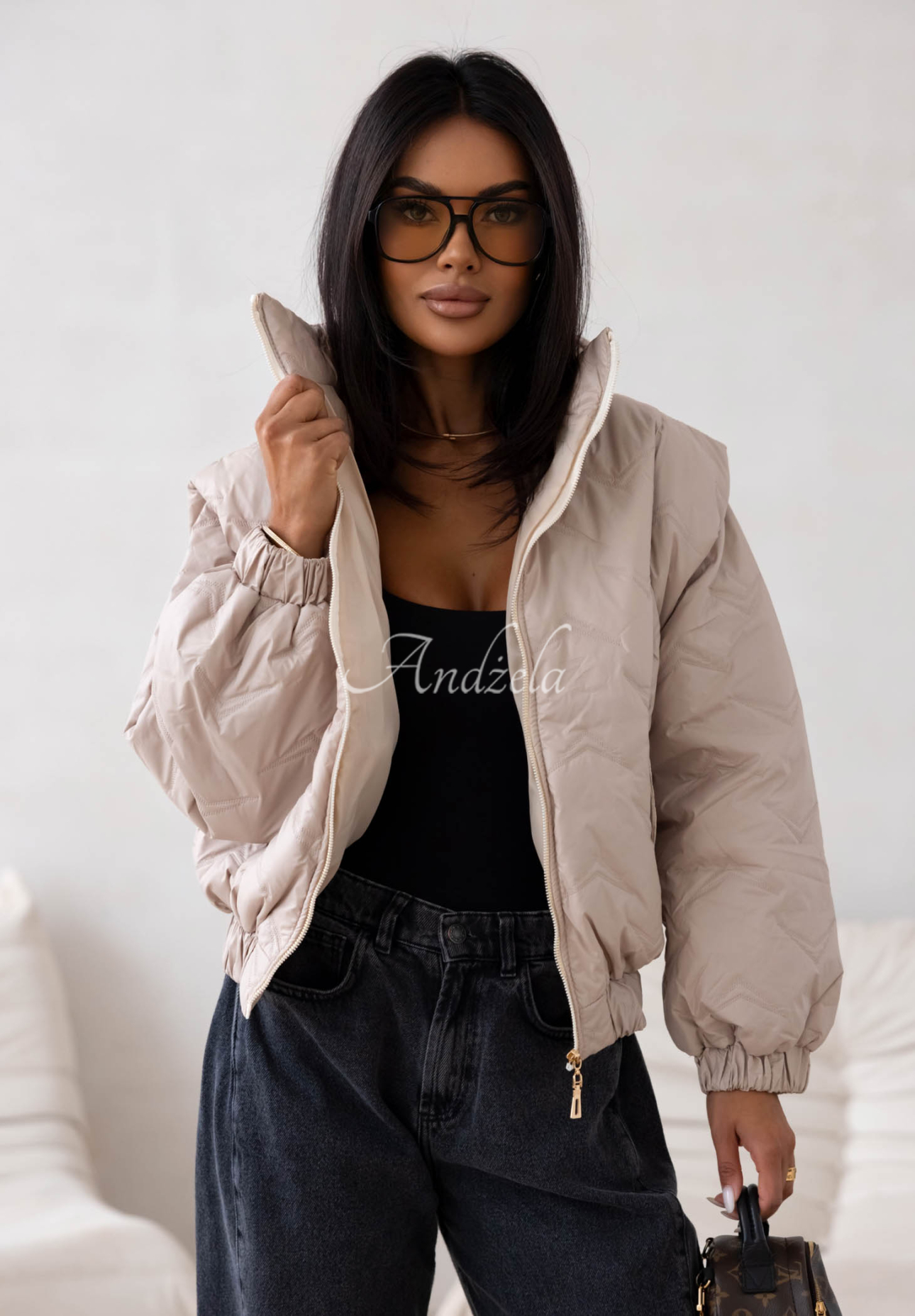 Krátka prešívaná bomber bunda Drizzle Days béžová