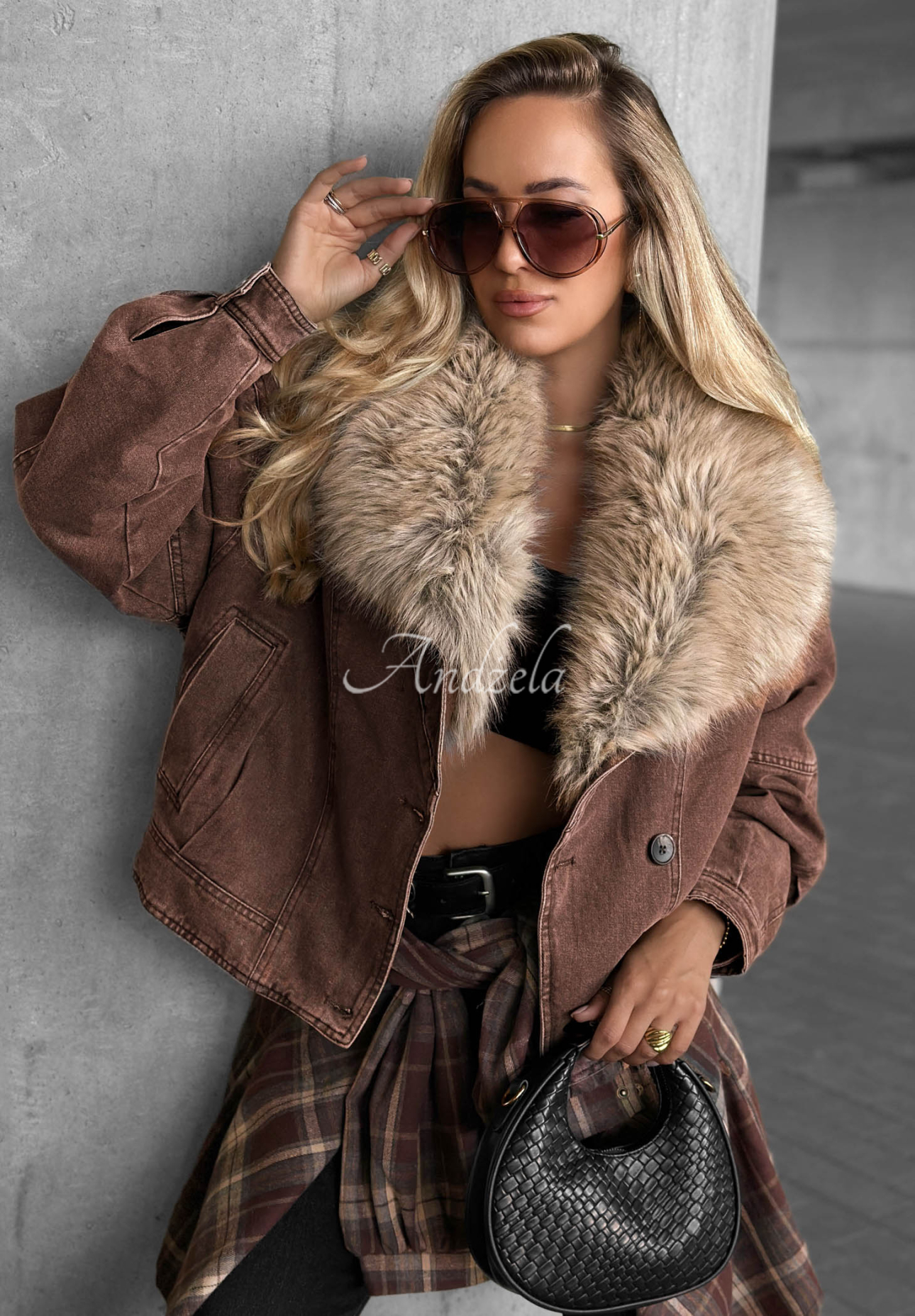 Krátka džínsová bunda s kožušinou Autumn Teddy čokoládová