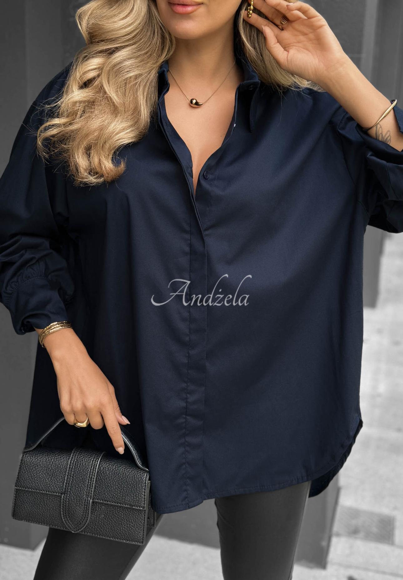 Elegantná bavlnená košeľa oversize s golierom Prestige Harbor tmavomodrá