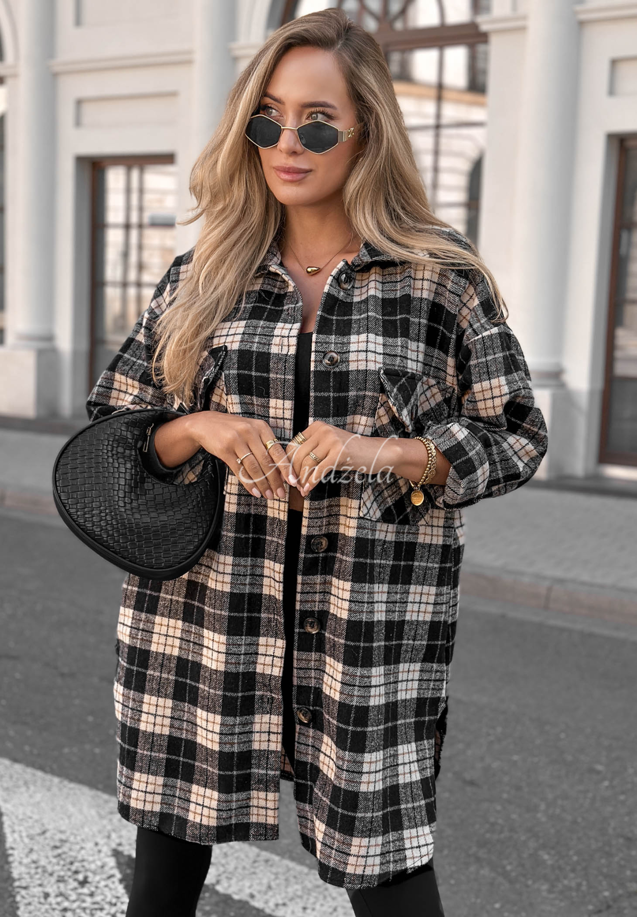 Bavlnená oversize károvaná košeľa September Glow čierna
