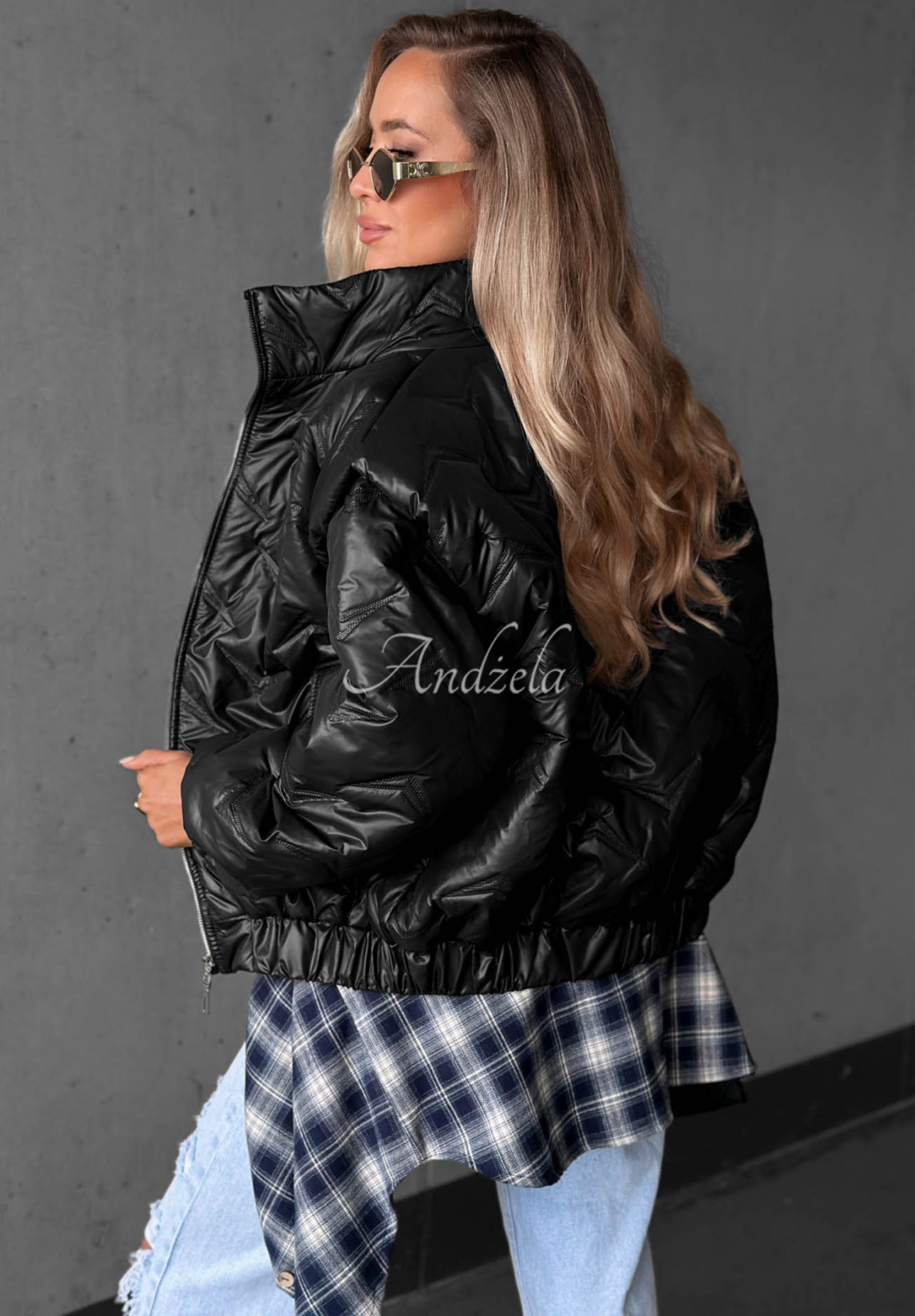 Krátka prešívaná bomber bunda Drizzle Days čierna