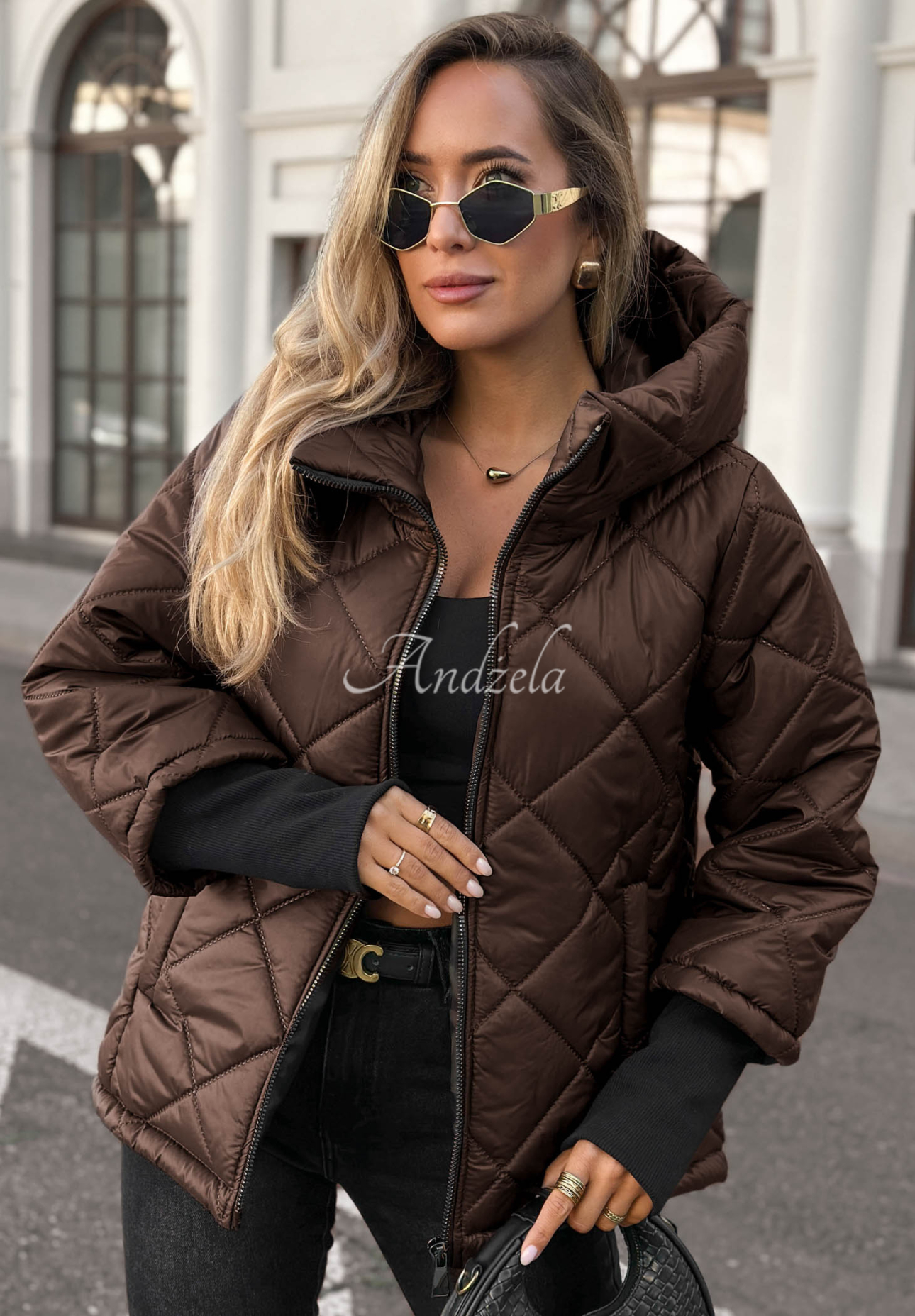 Prešívaná bunda s kapucňou Rainy Sunday čokoládová