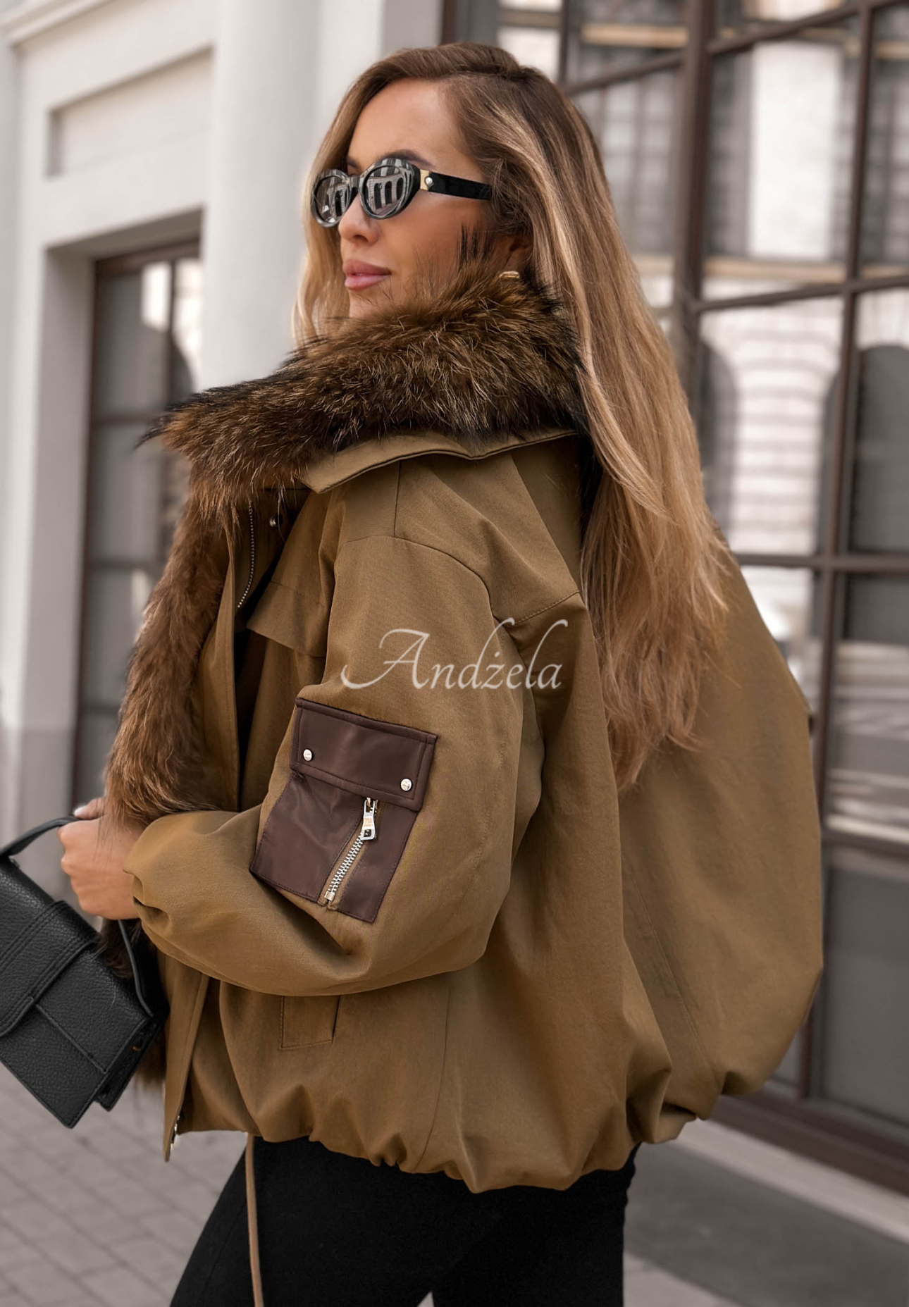Krátka parka s kožušinou Cold North olivová