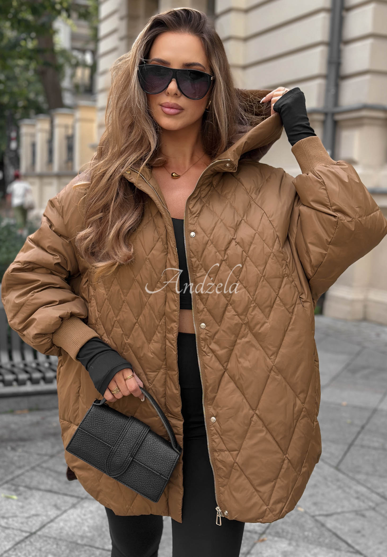 Páperová bunda s kapucňou Amber Frost béžová