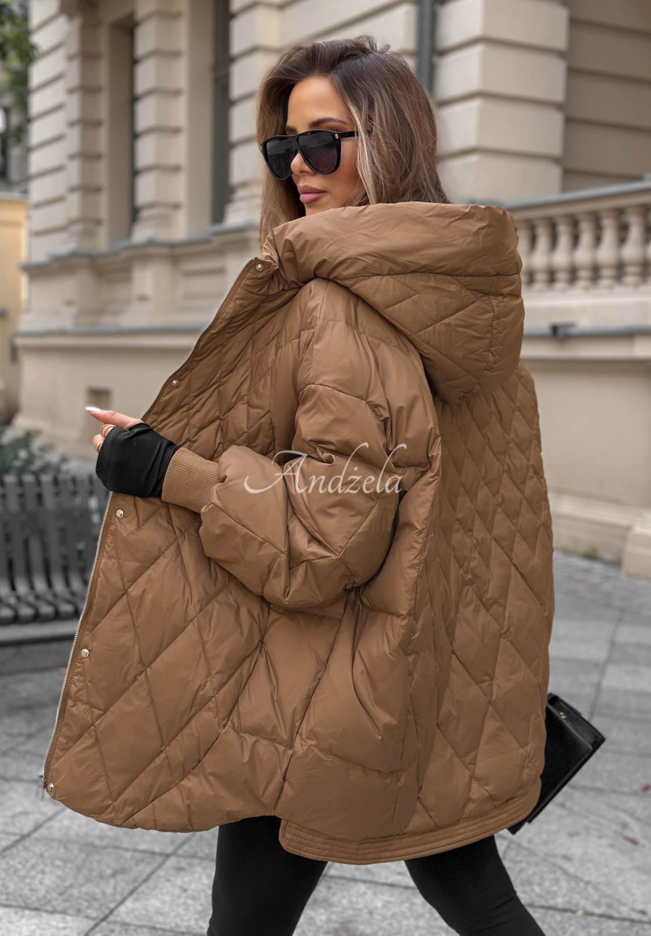 Páperová bunda s kapucňou Amber Frost béžová