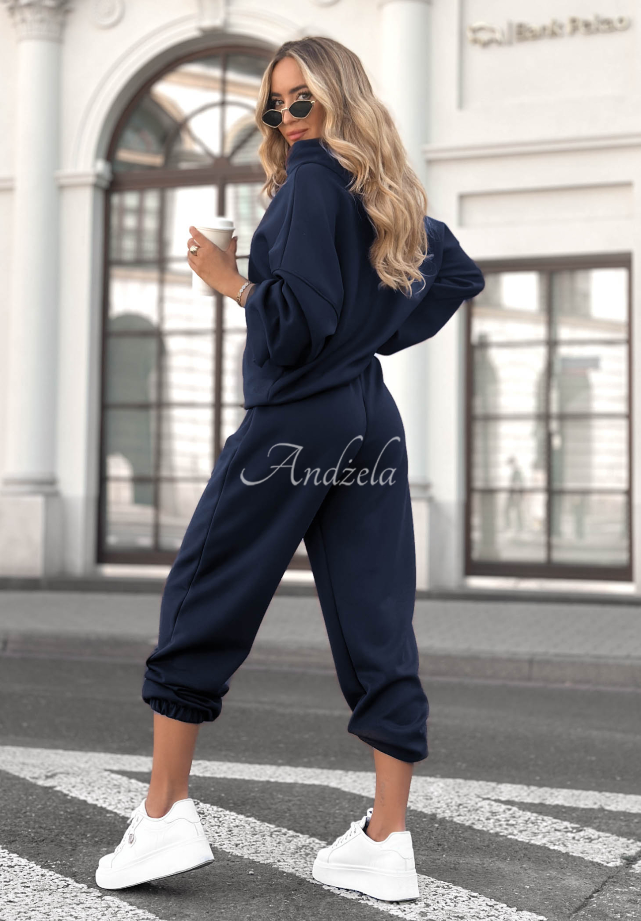 Tepláková súprava Remember About You tmavomodrý