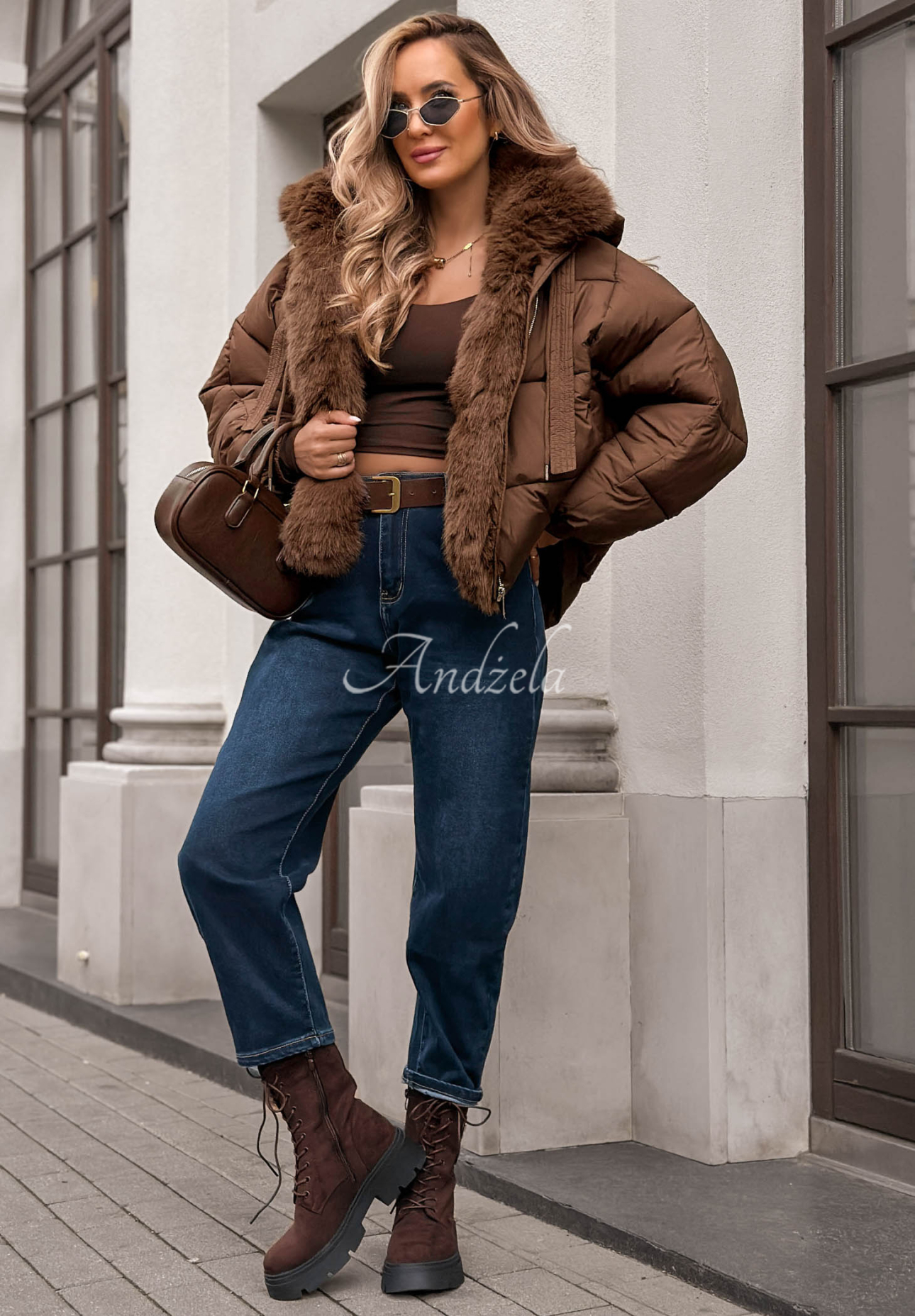 Krátka prešívaná bunda s kožušinou Frosty Darling čokoládová