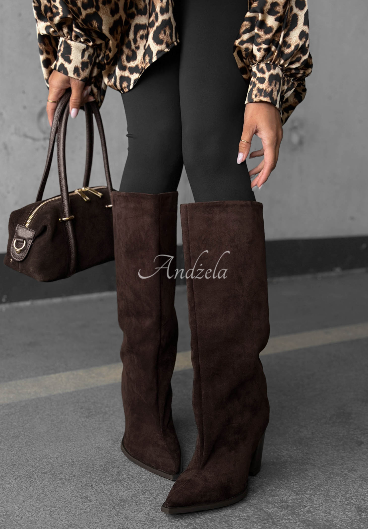 Dlhé semišové čižmy na širokom podpätkom Fall Style čokoládové
