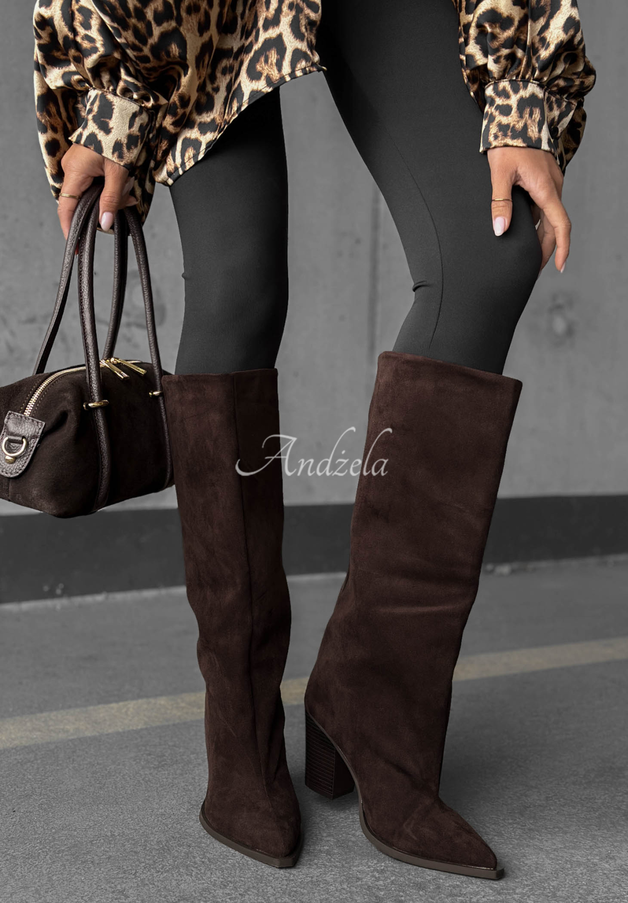 Dlhé semišové čižmy na širokom podpätkom Fall Style čokoládové