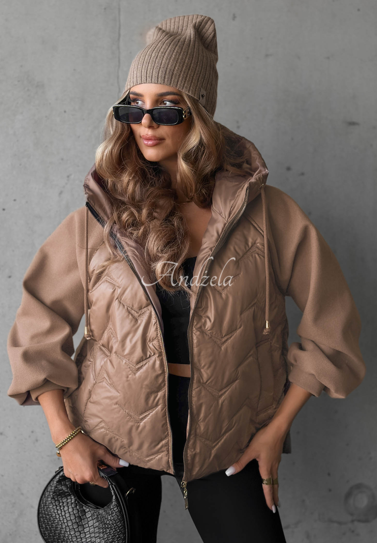 Prešívaná bunda s kapucňou Coffee Time Mokka