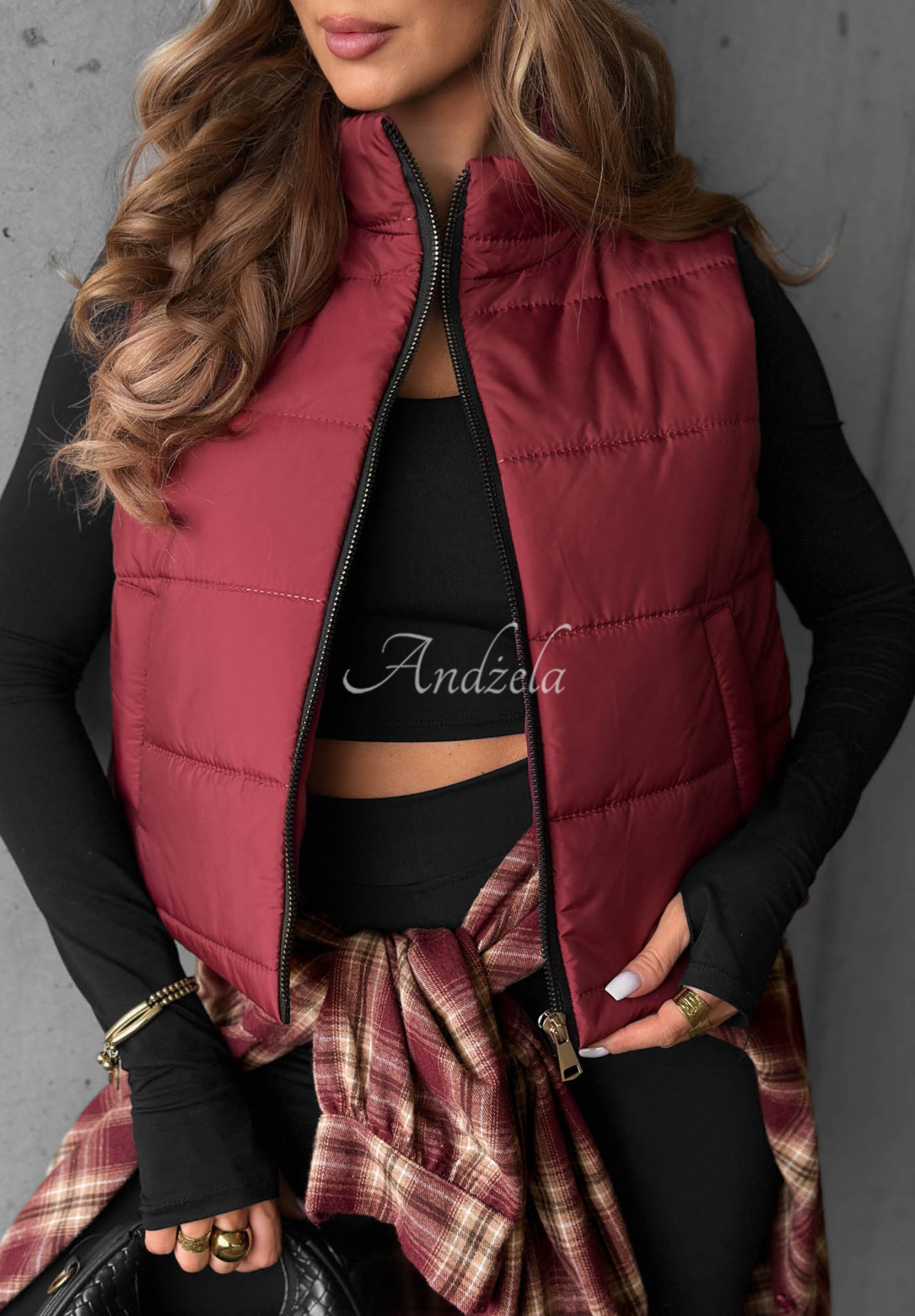 Prešívaná vesta so stojačikom Autumn Touch bordová