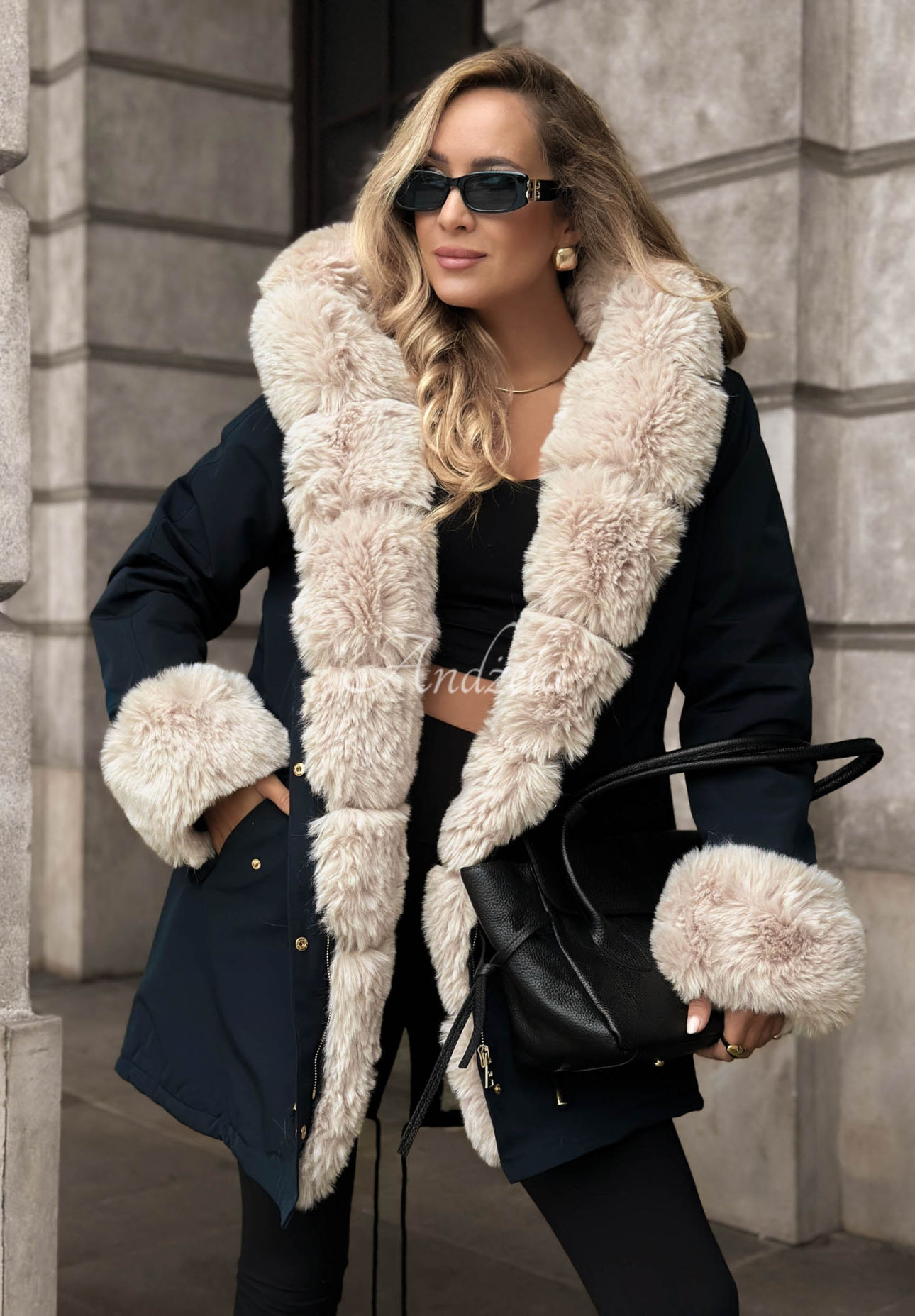 Bunda parka s kožušinou Stay Warm tmavomodrá