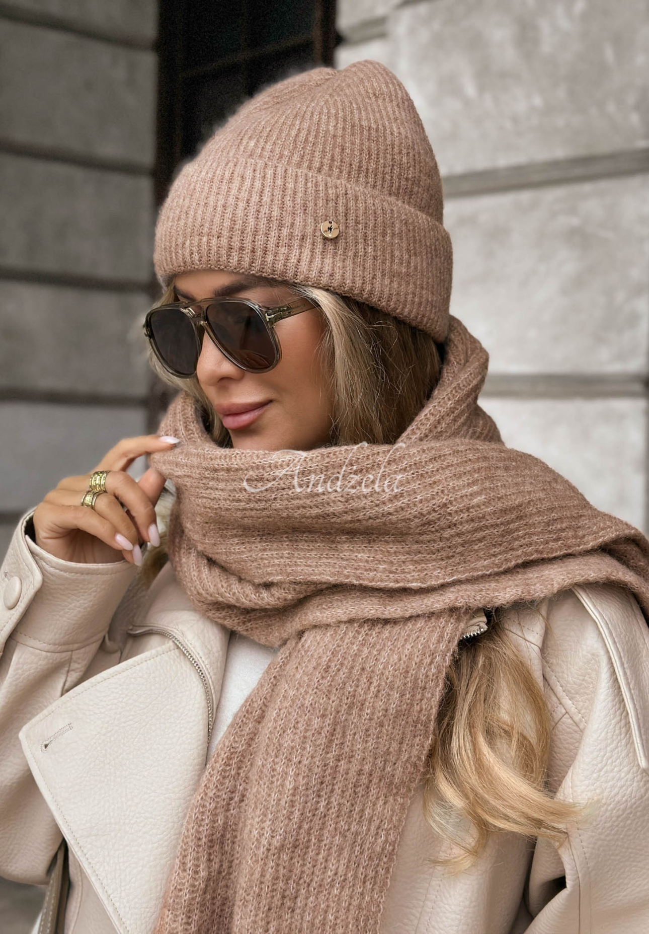 Šál s merino vlnou a mohérom Snowfall Charm Mokka