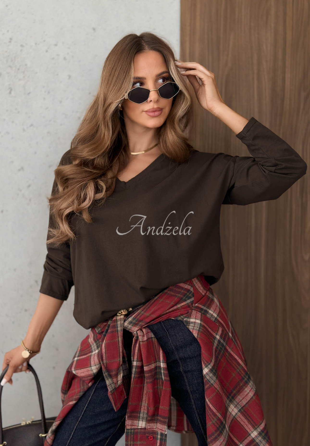 Bavlnená blúzka longsleeve s výstrihom do V Daily Style čokoládová
