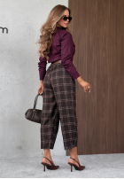 látkové Nohavice mom fit w kratę z paskiem Warm Desire čokoládové