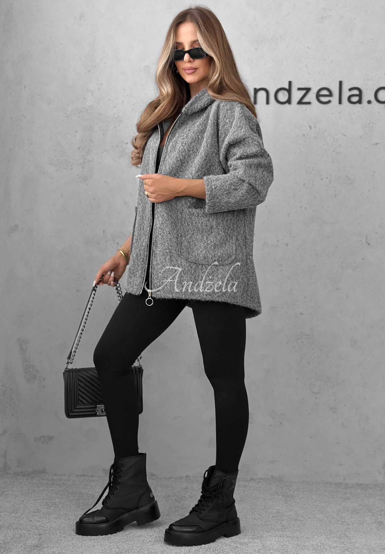 Kožúšková bunda s kapucňou a vreckami Warm Comfort Sivá