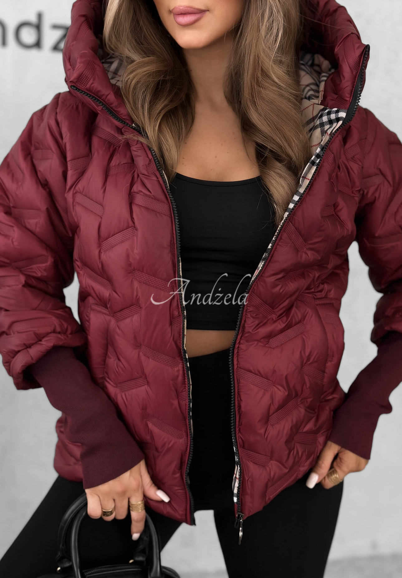 Prešívaná bunda s kapucňou Autumn Edge bordová