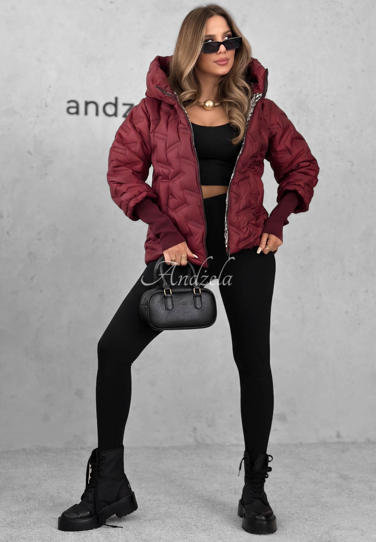 Prešívaná bunda s kapucňou Autumn Edge bordová