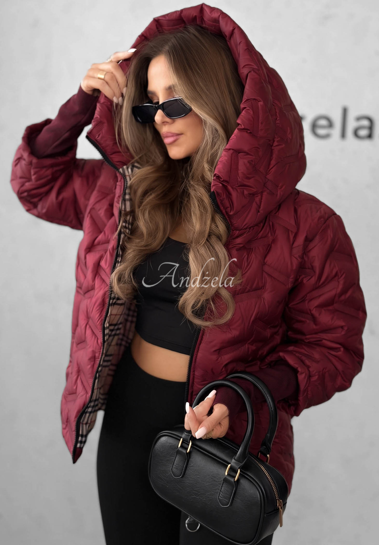 Prešívaná bunda s kapucňou Autumn Edge bordová