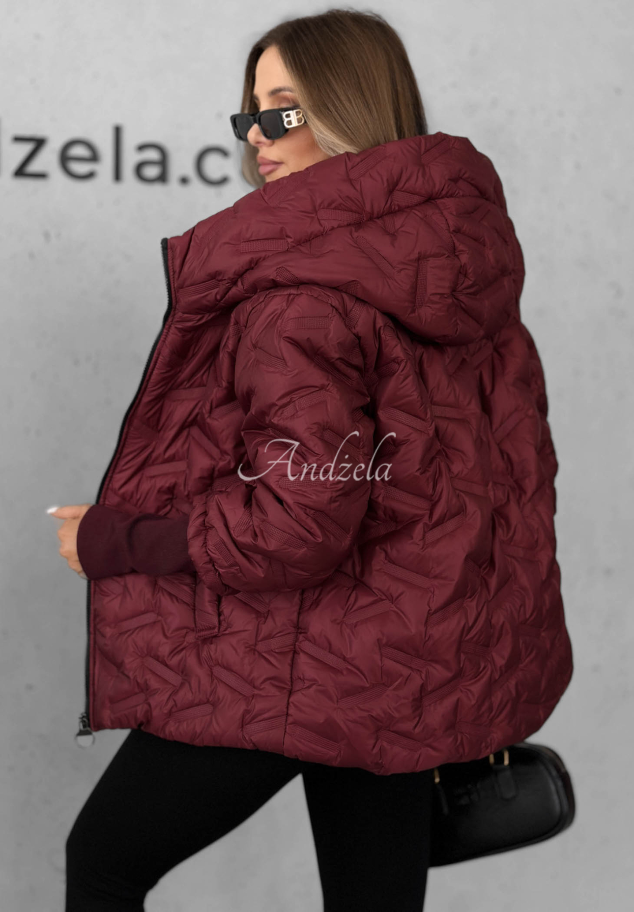 Prešívaná bunda s kapucňou Autumn Edge bordová