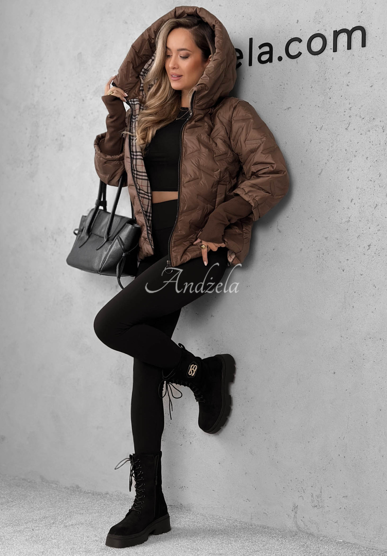 Prešívaná bunda s kapucňou Autumn Edge čokoládová