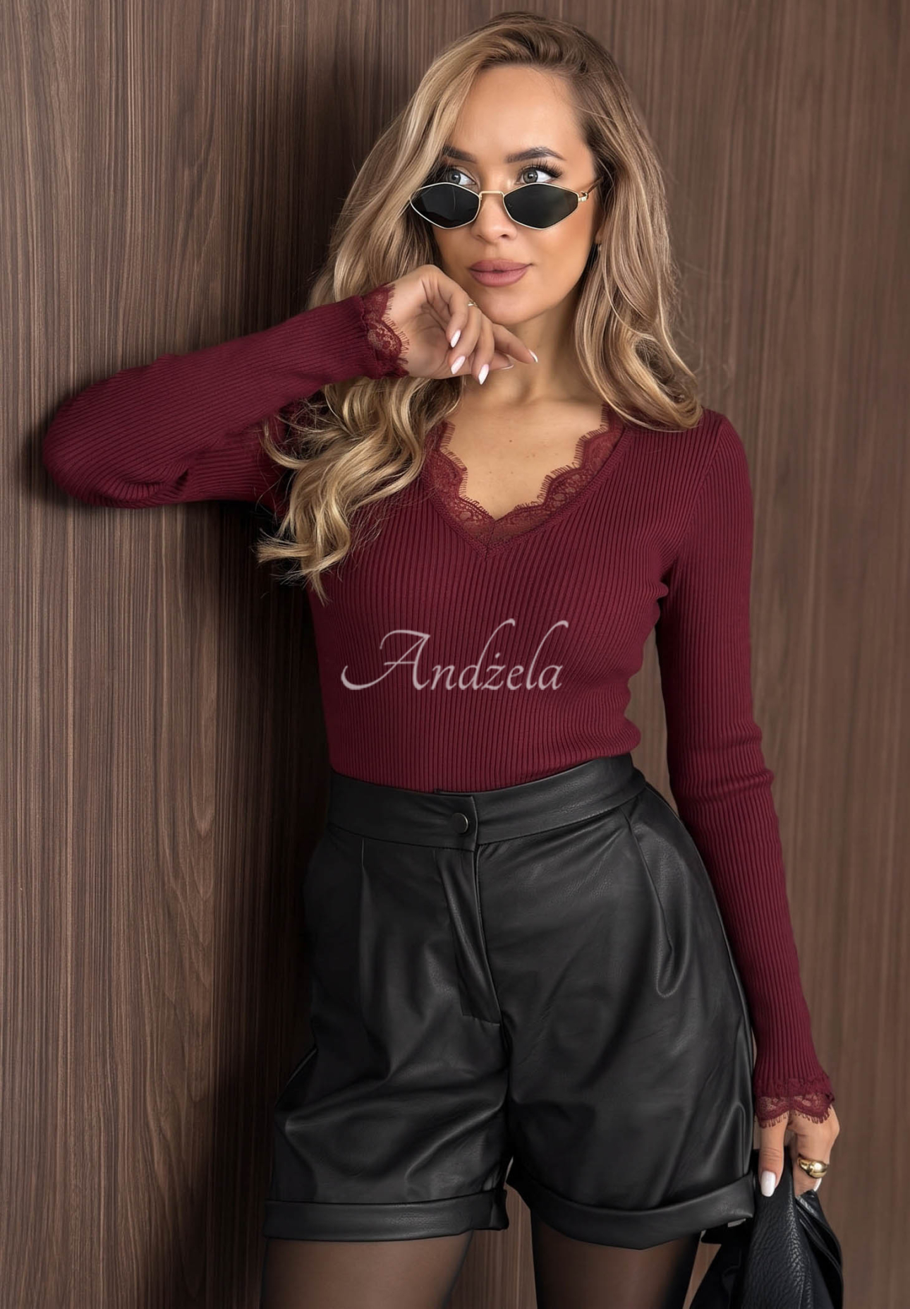 Rebrovaná blúzka s dlhým rukávom s čipkou z viskózy Soft Beauty bordová