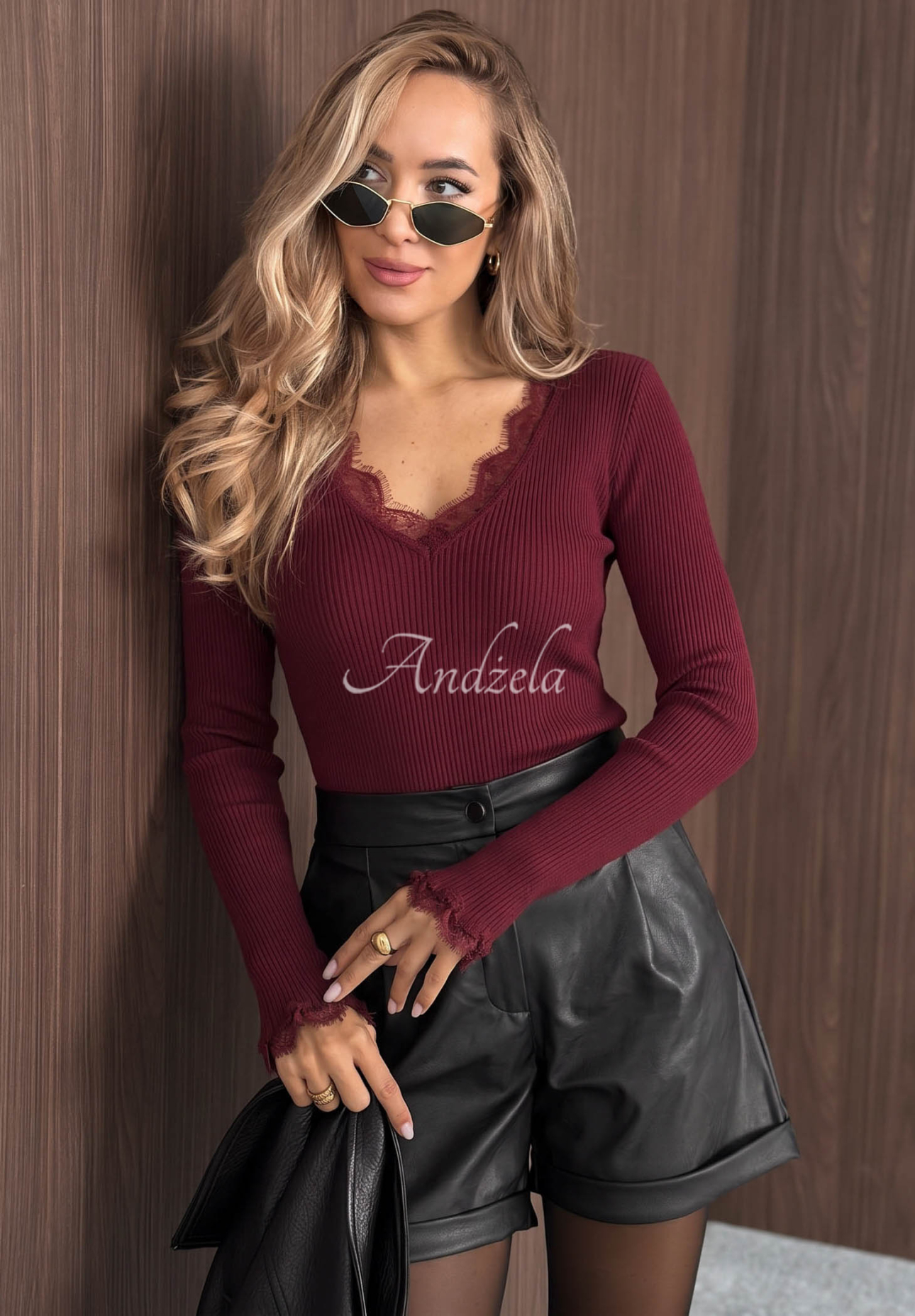 Rebrovaná blúzka s dlhým rukávom s čipkou z viskózy Soft Beauty bordová