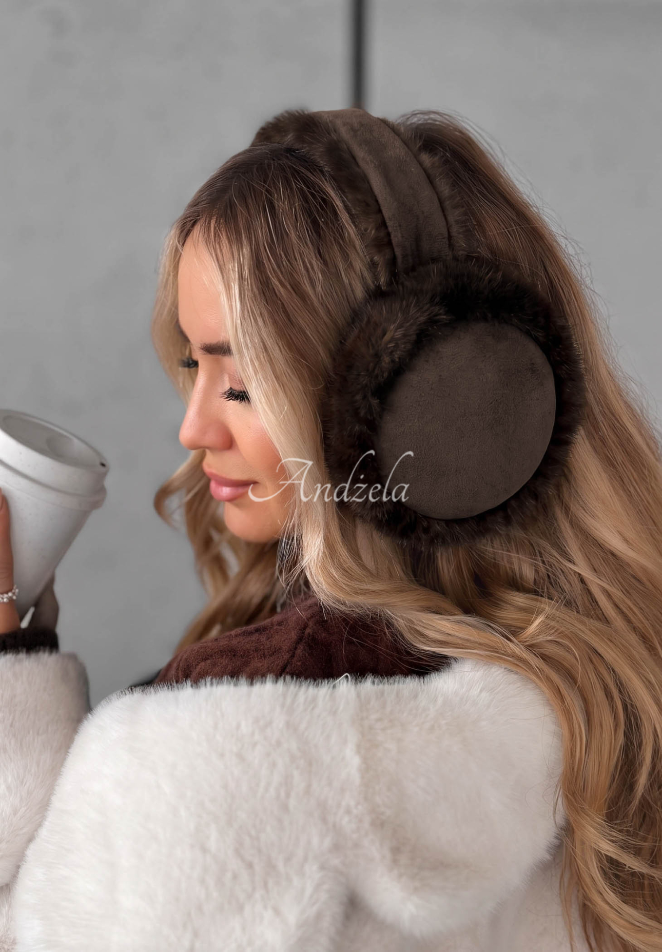 Chrániče uší s kožušinou Frosty Days čokoládové