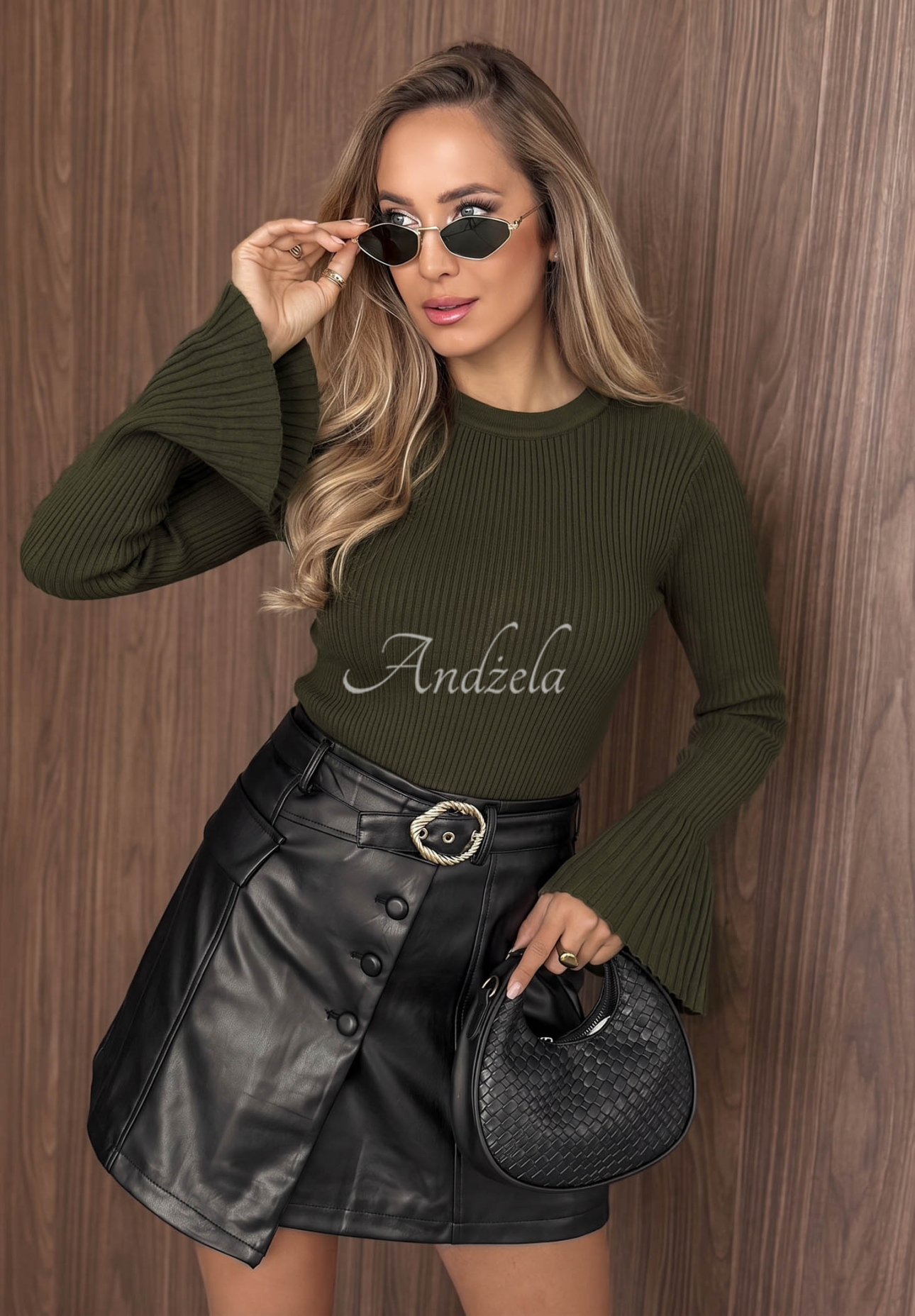 Viskózový rebrovaný sveter so širokými rukávmi Sunny Primrose khaki