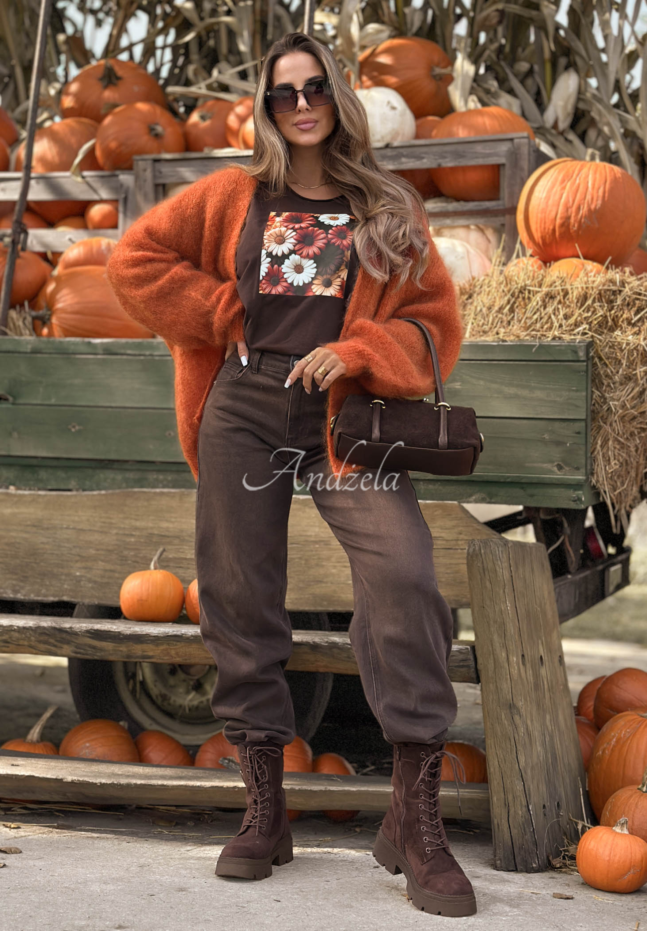 Bavlnená blúzka longsleeve s kvetinovu potlačou Autumn Sweetie čokoládová