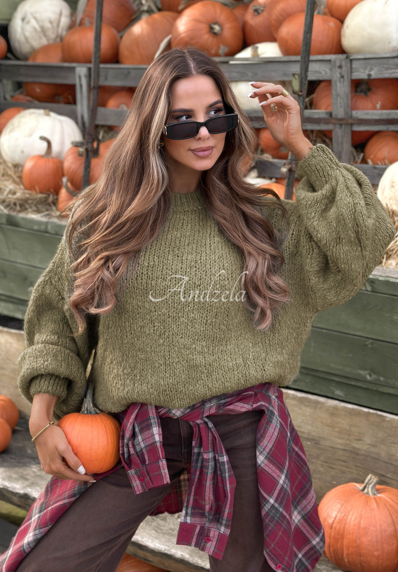 Mäkký sveter oversize s vlnou a viskózou Cloud Babe khaki