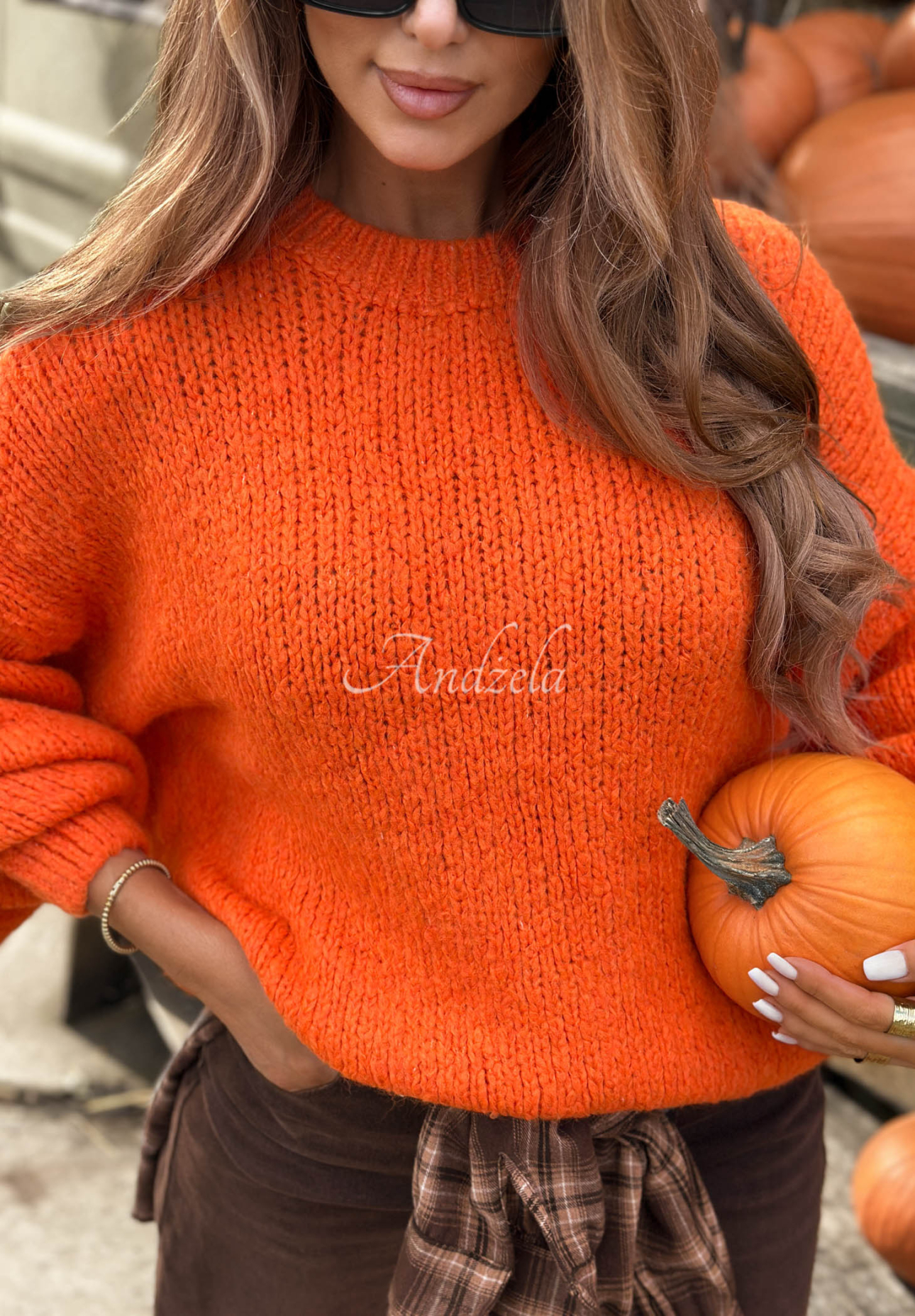 Mäkký sveter oversize s vlnou a viskózou Cloud Babe oranžový