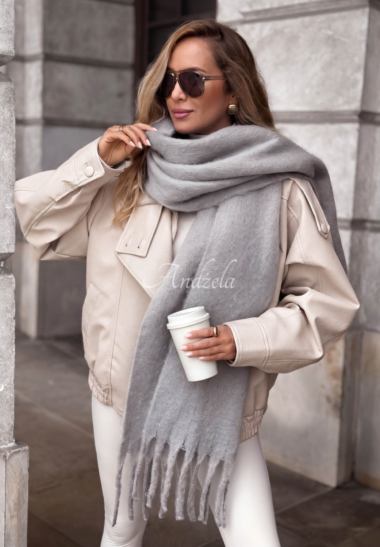 Mäkký šál so strapcami Snow Darling Svetlosivá