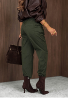 Bawełniane Nohavice mom fit z paskiem Casual Look khaki