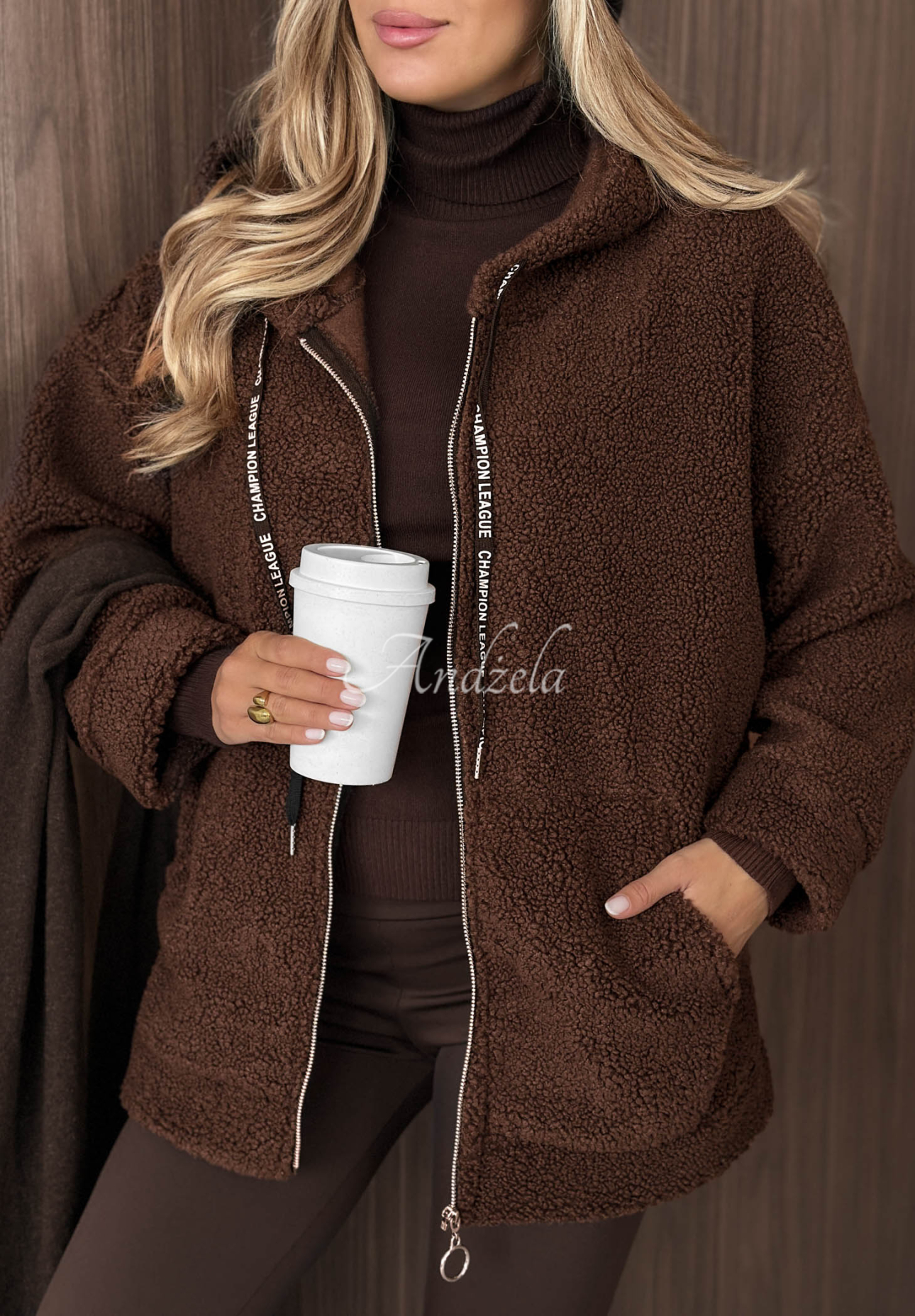 Bunda kožúšok s kapucňou a vreckami Warm Espresso čokoládová