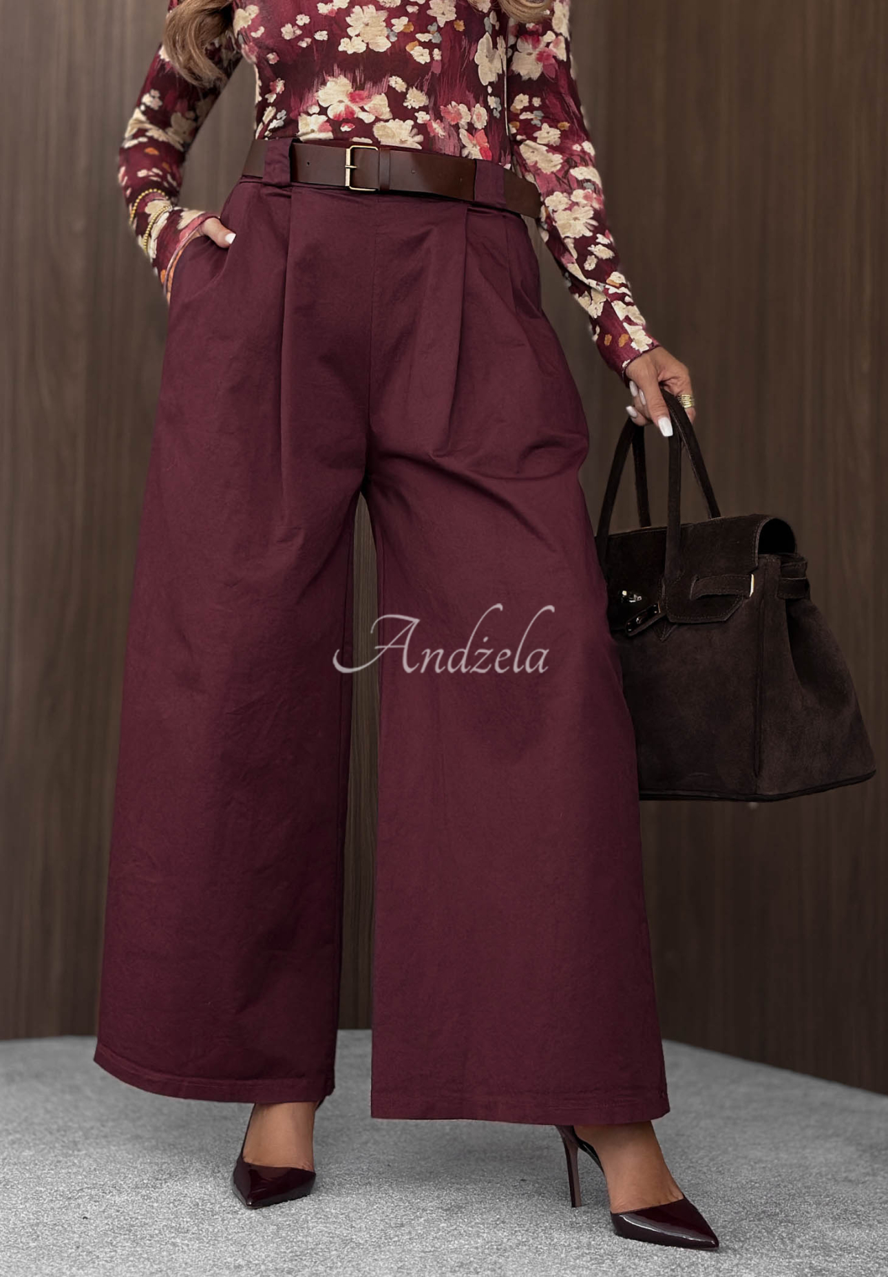 Bavlnené nohavice wide leg s opaskom Iconic Style čučoriedkové
