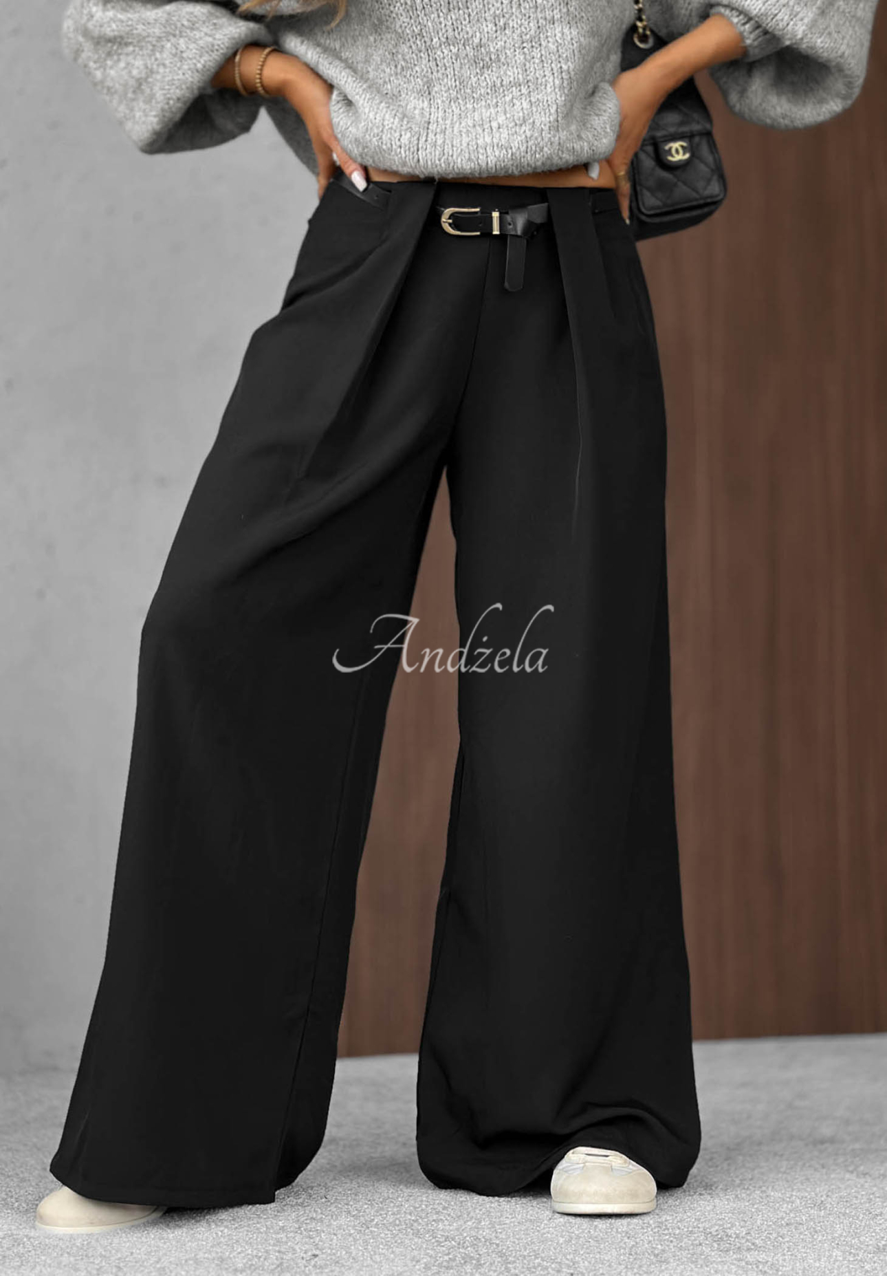 Elegantné nohavice wide leg so záložkami Timeless Poise čierne