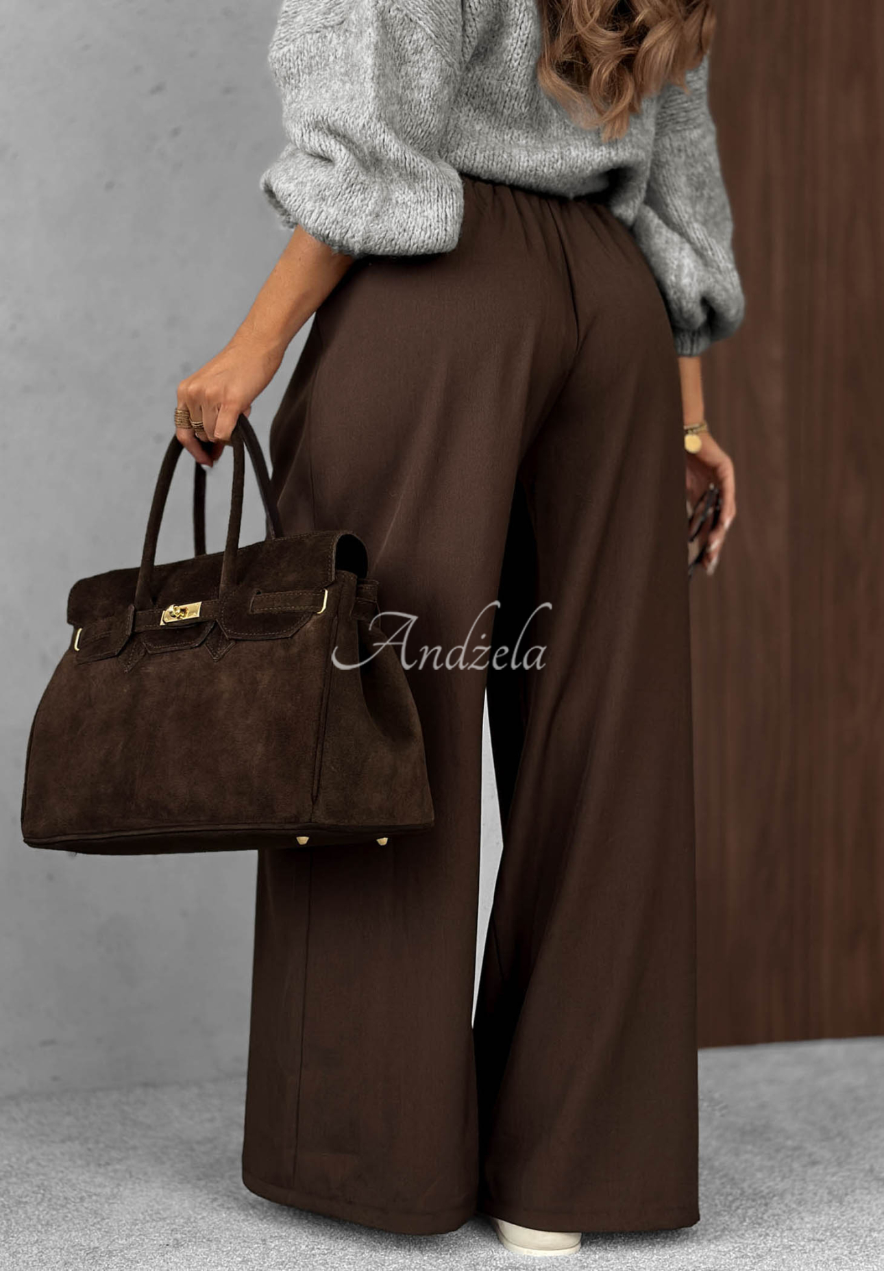 Elegantné nohavice wide leg so záložkami Timeless Poise čokoládové