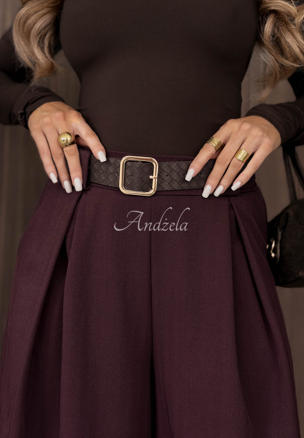 Látkové nohavice wide leg s opaskom Simple Elegance bordová