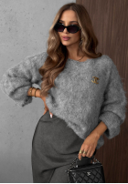 Miękki Sveter z szerokim dekoltem Pretty Softness sivý