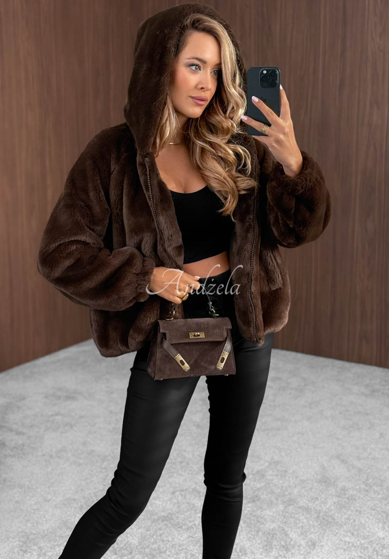 Krátka bunda kožušina s kapucňou Fluffy Babe čokoládová
