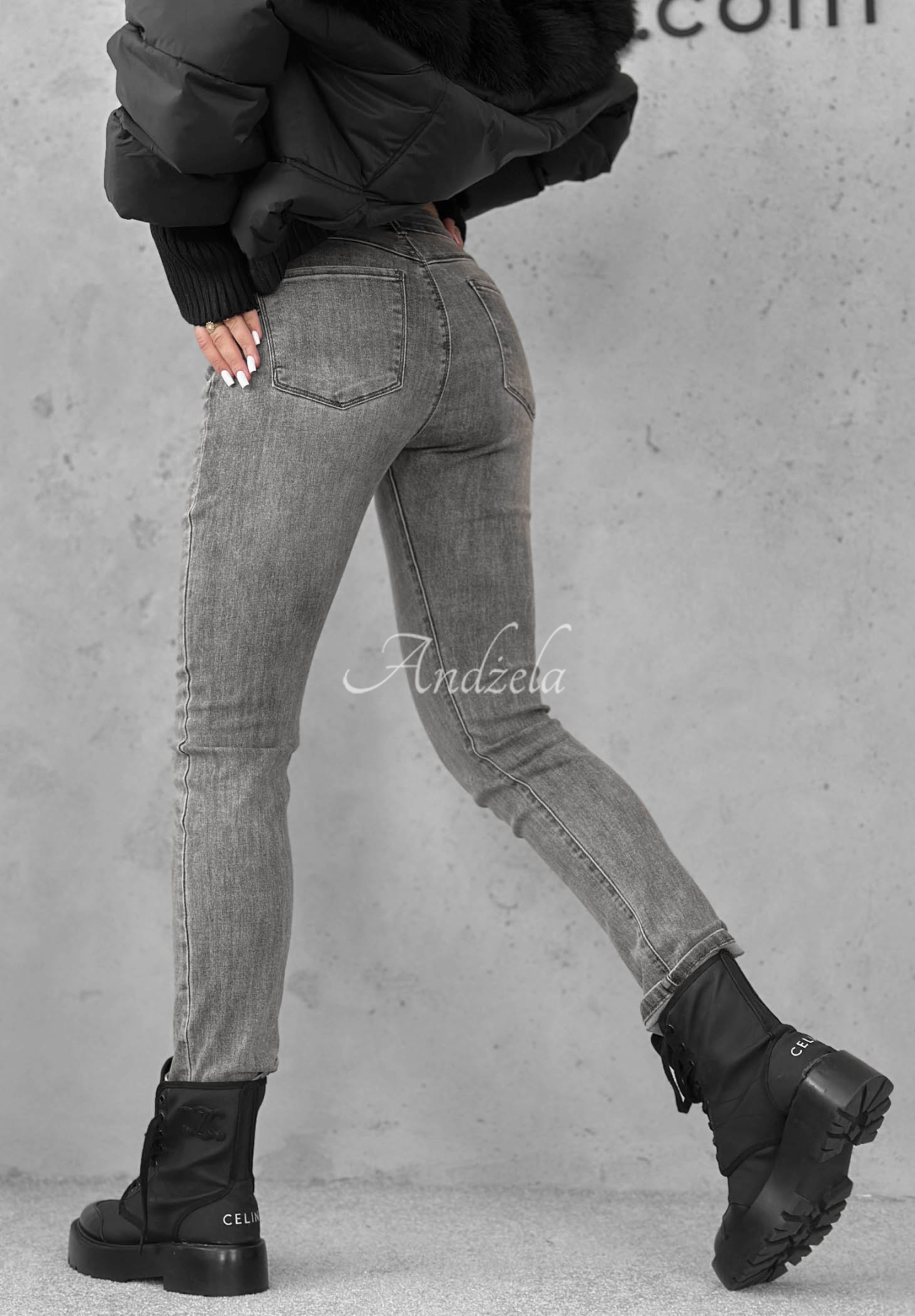 Skinny džínsy Pretty Basic sivé