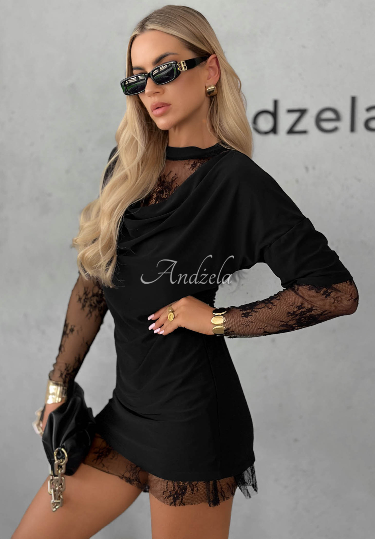 Mini šaty s čipkou Elegant Affair čierna