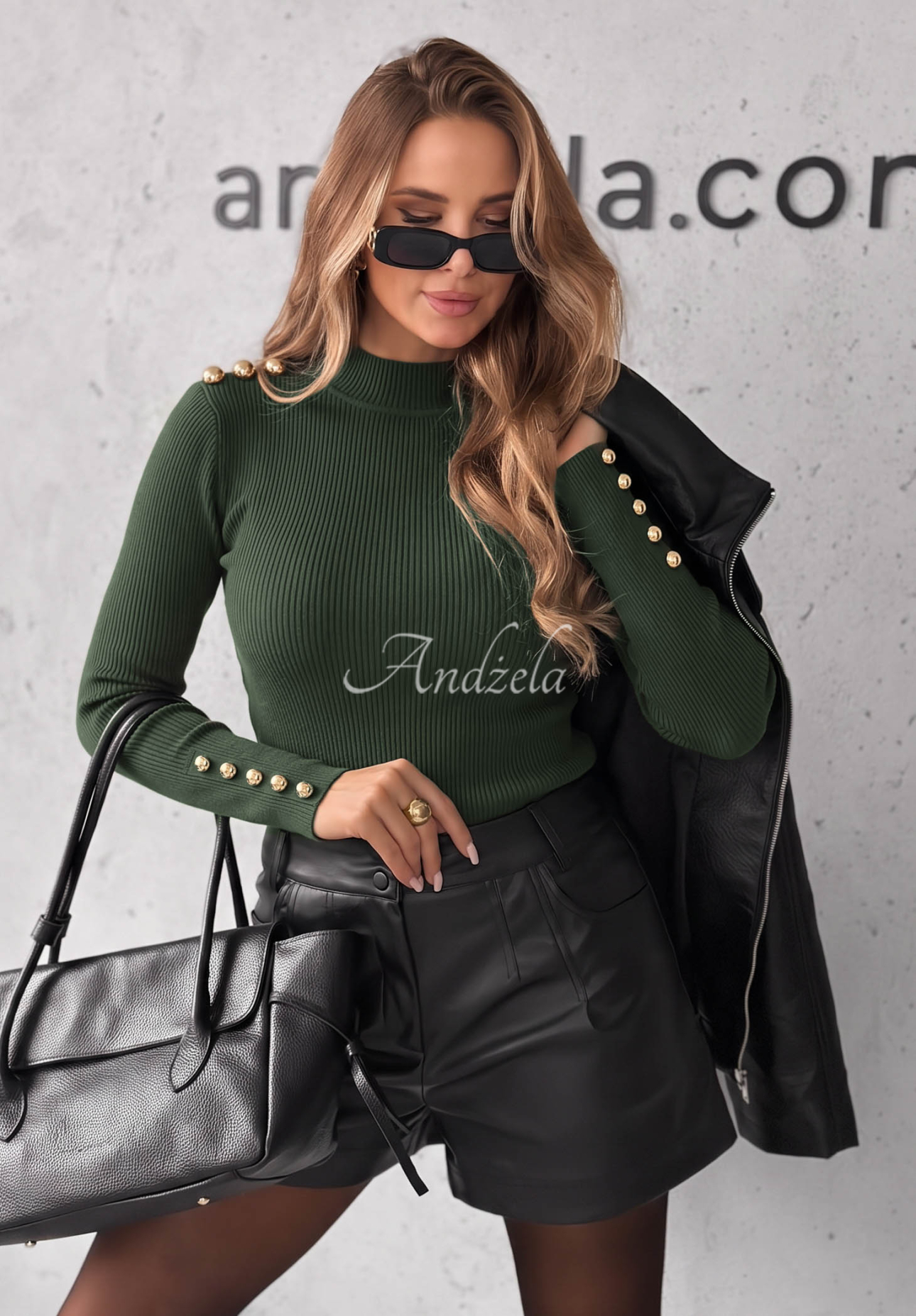Rebrovaná blúzka s dlhým rukávom z vsikózy Essential Fit khaki