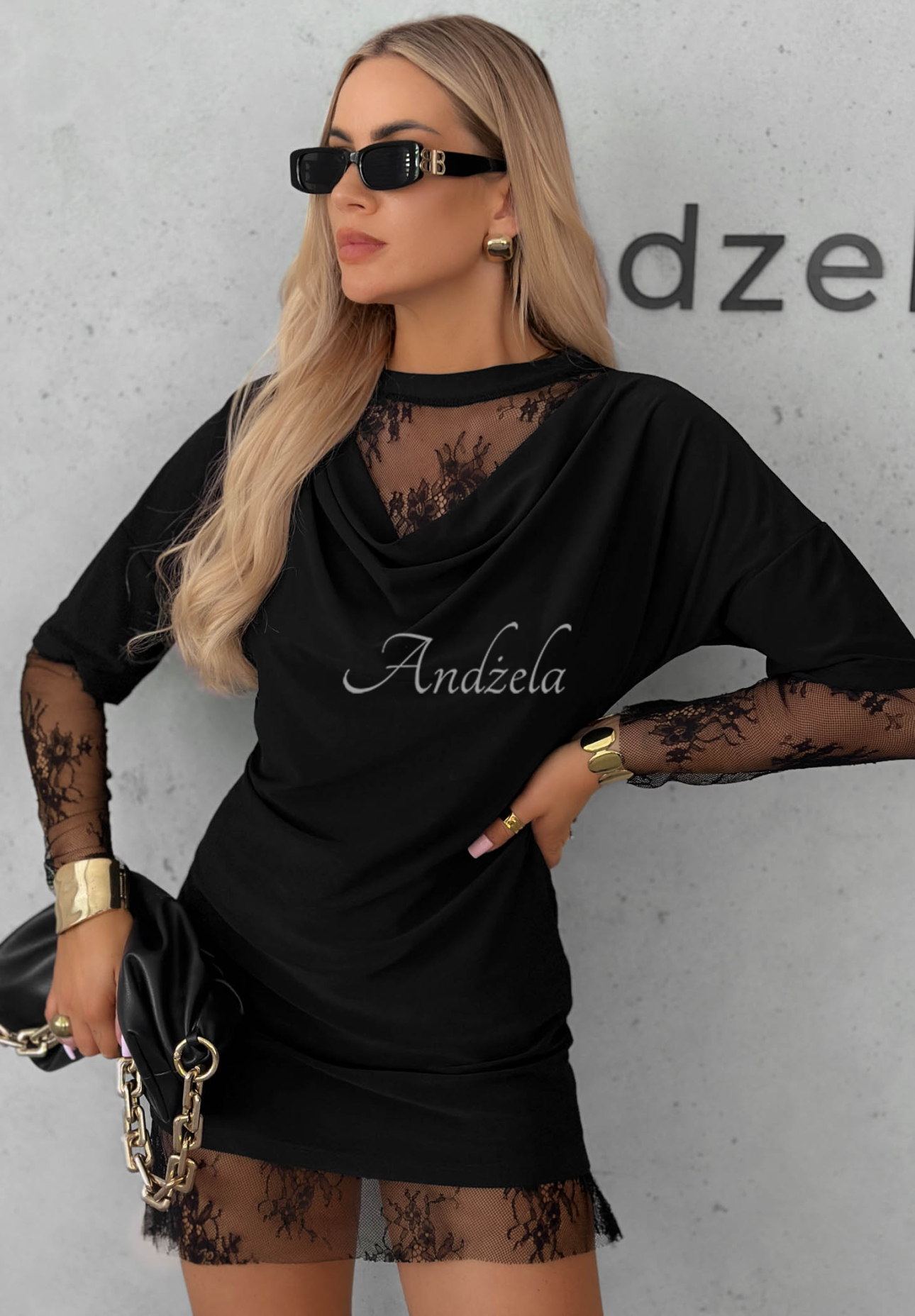Mini šaty s čipkou Elegant Affair čierna