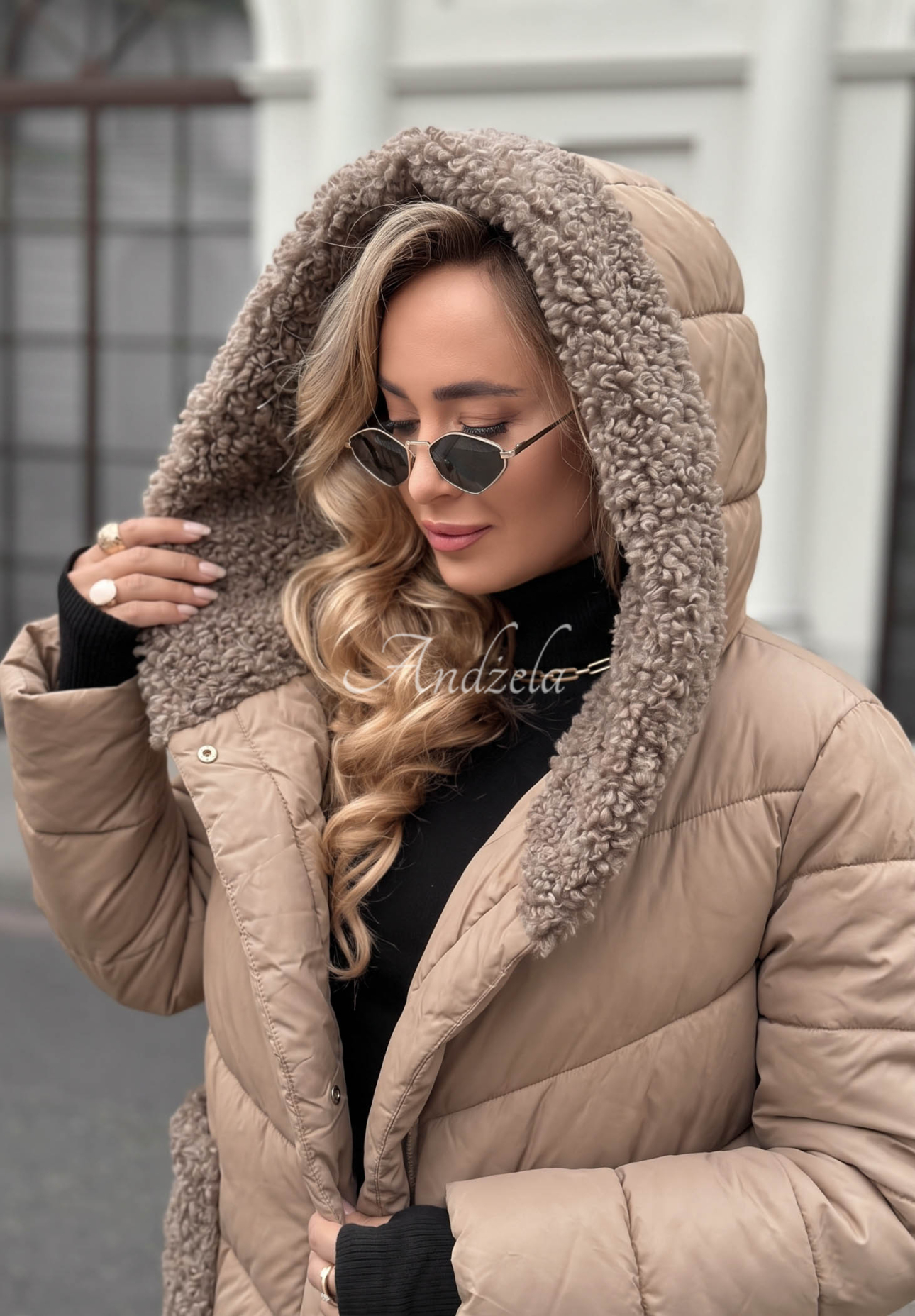 Dlhá prešívaná bunda s kožušinou Long Cold Winter béžová