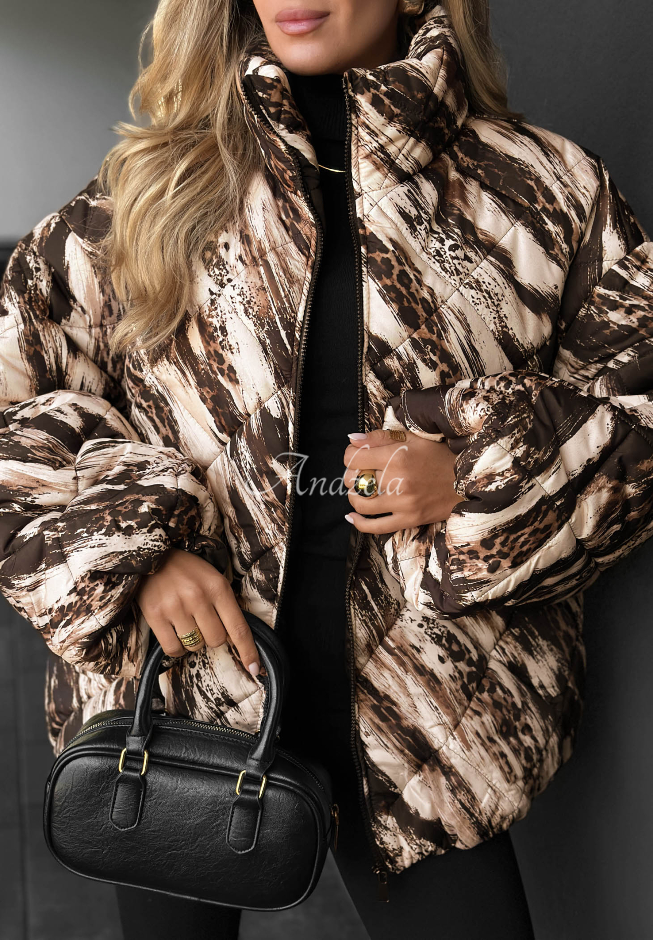 Prešívaná bomber bunda so zvieracou potlačou Fancy Freeze svetlo béžový